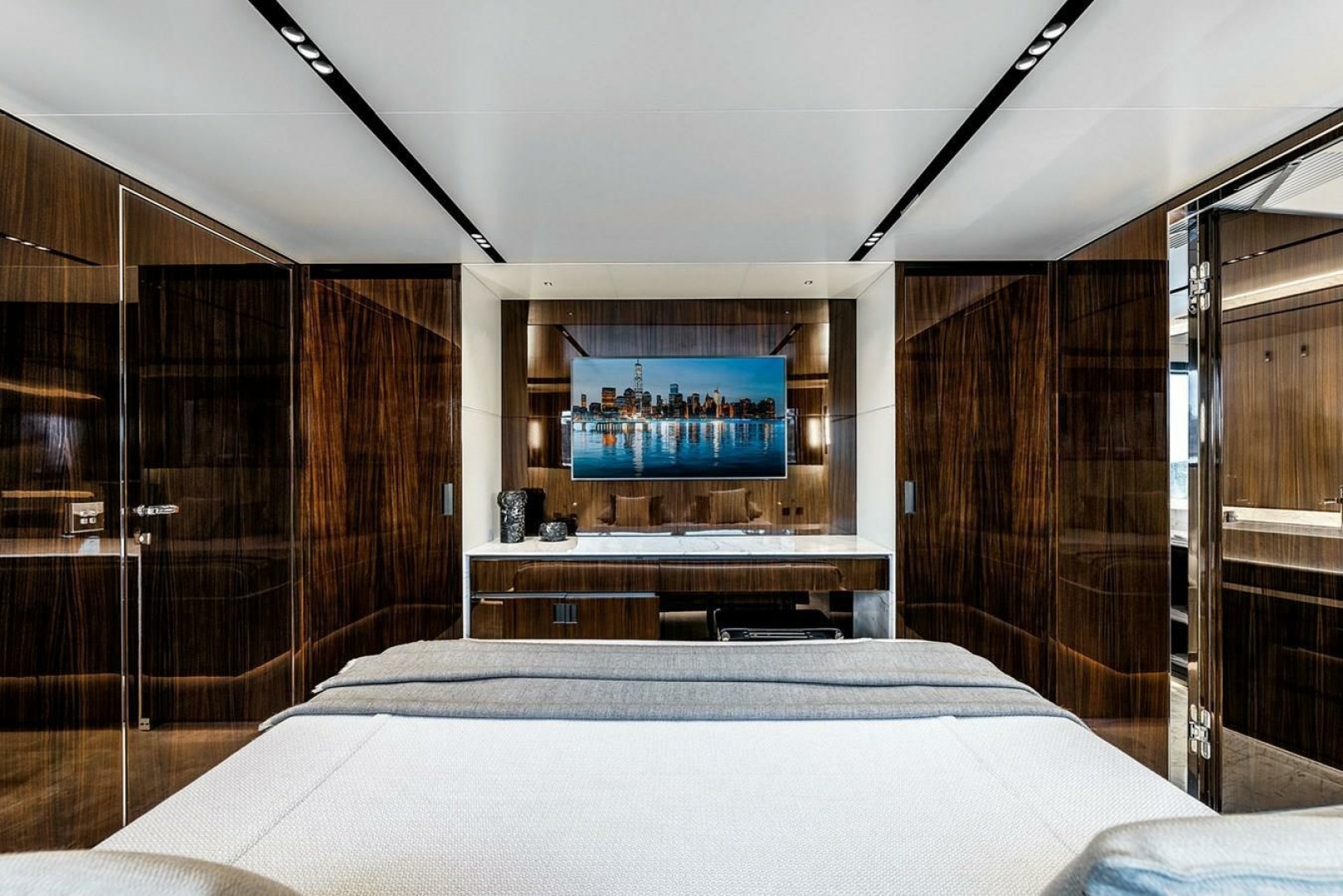 2023 Riva Bellissima