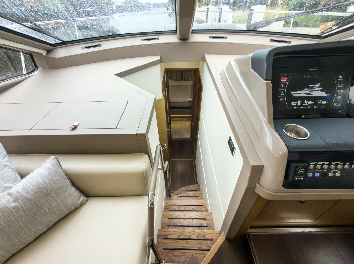 Sea Ray  Yacht For Sale
