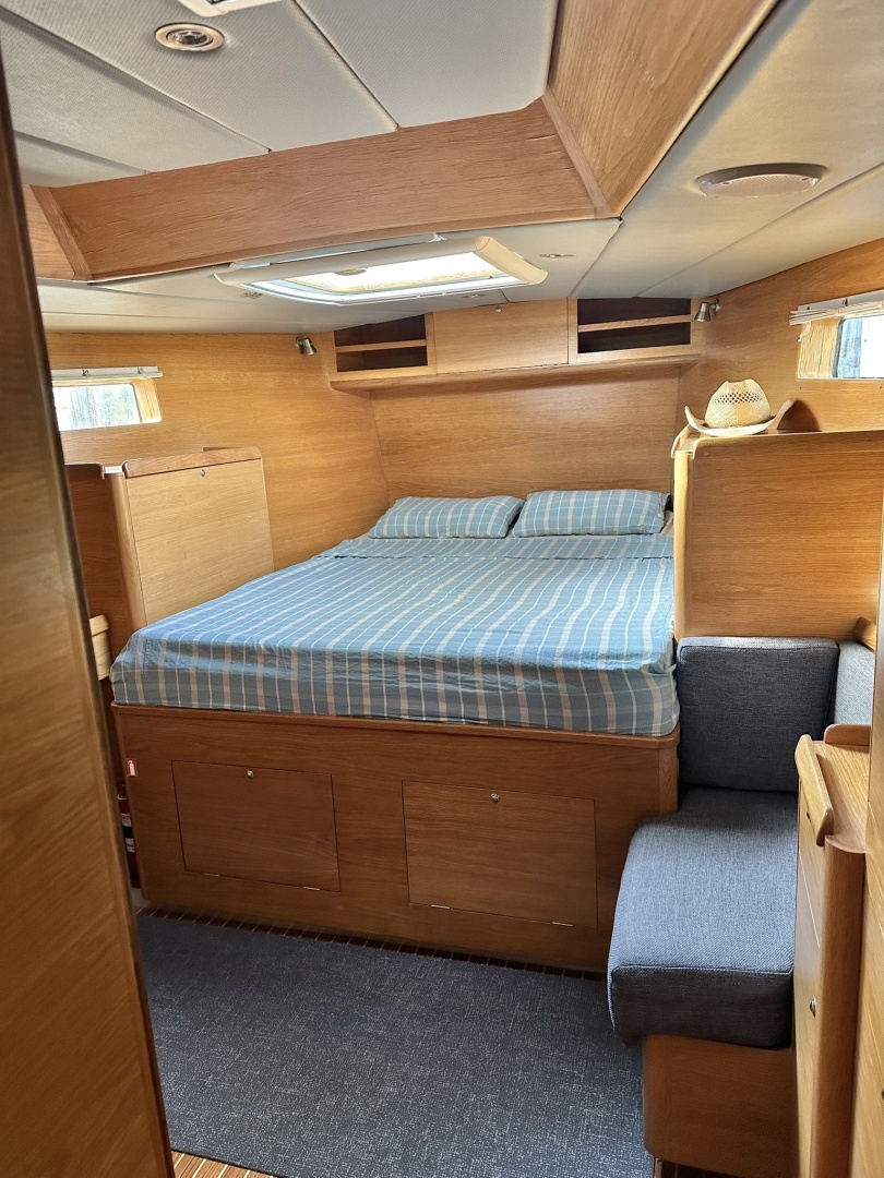 GIVE r 50ft Custom Yacht For Sale