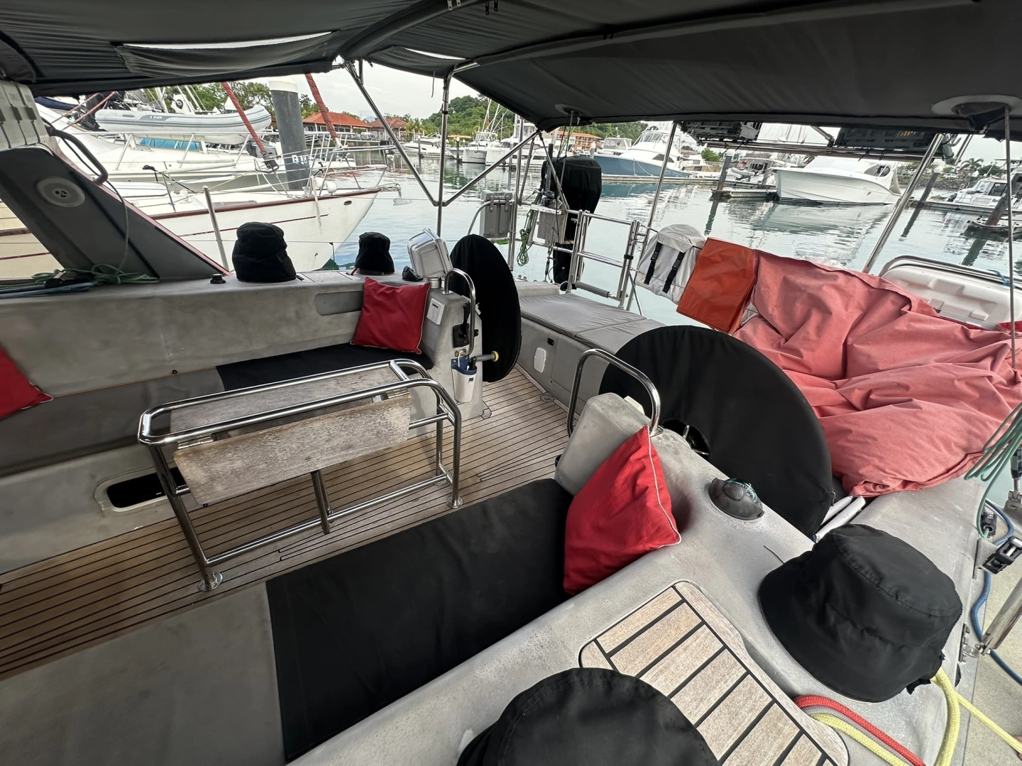 Custom Simonis-Voogd 501 Yacht For Sale