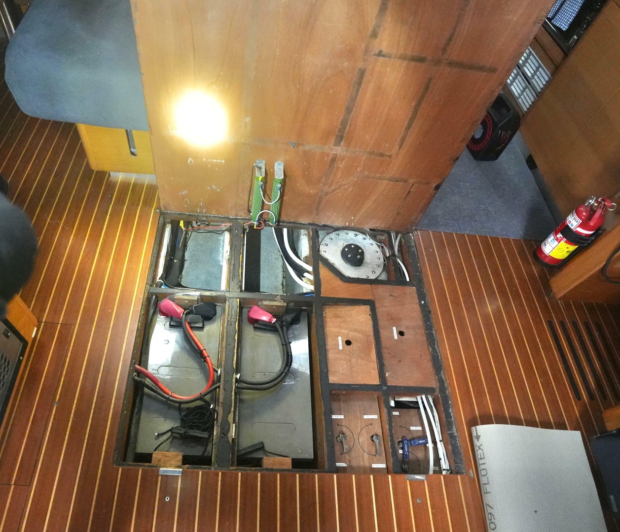GIVE r 50ft Custom Yacht For Sale