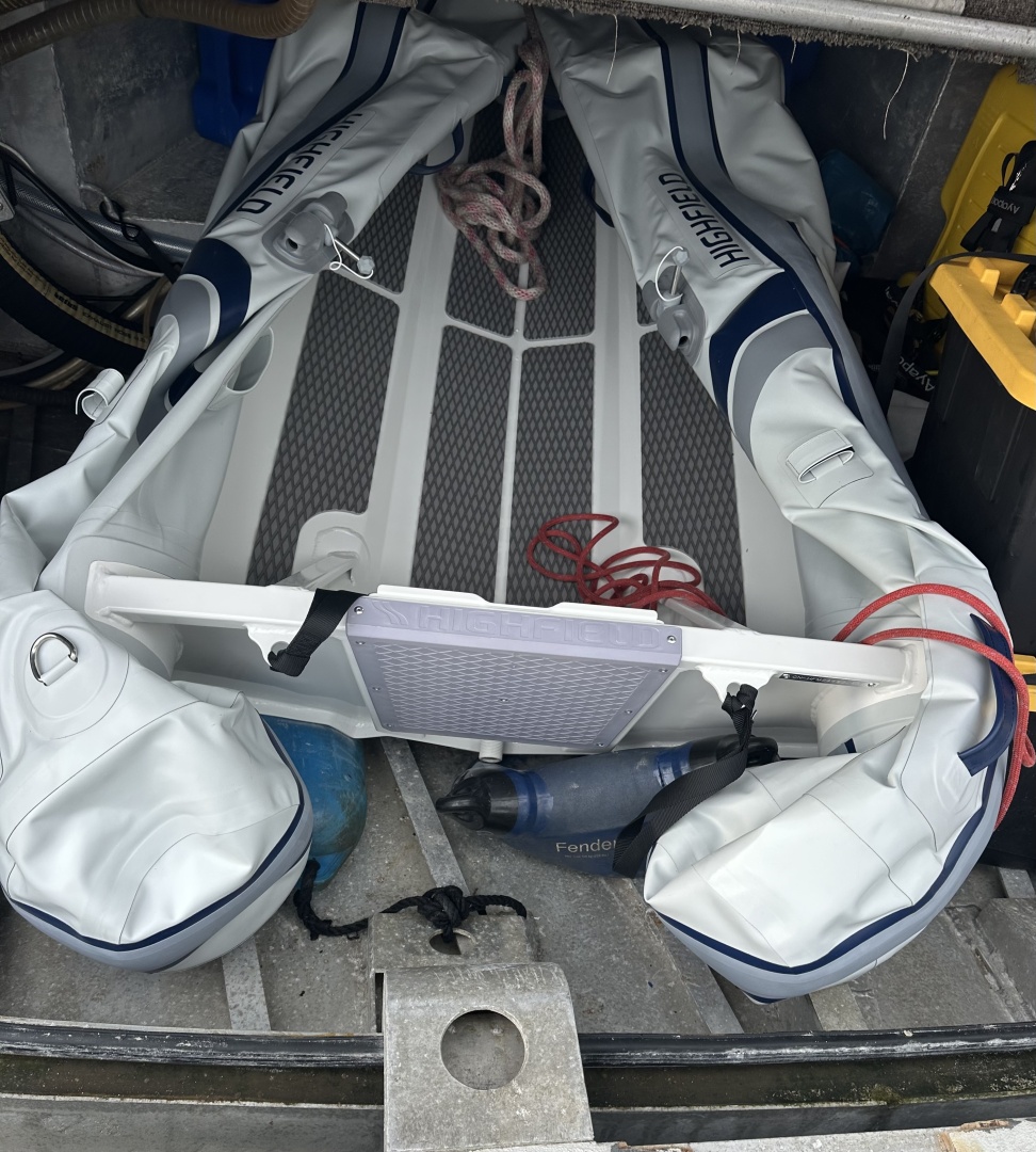 GIVE r 50ft Custom Yacht For Sale