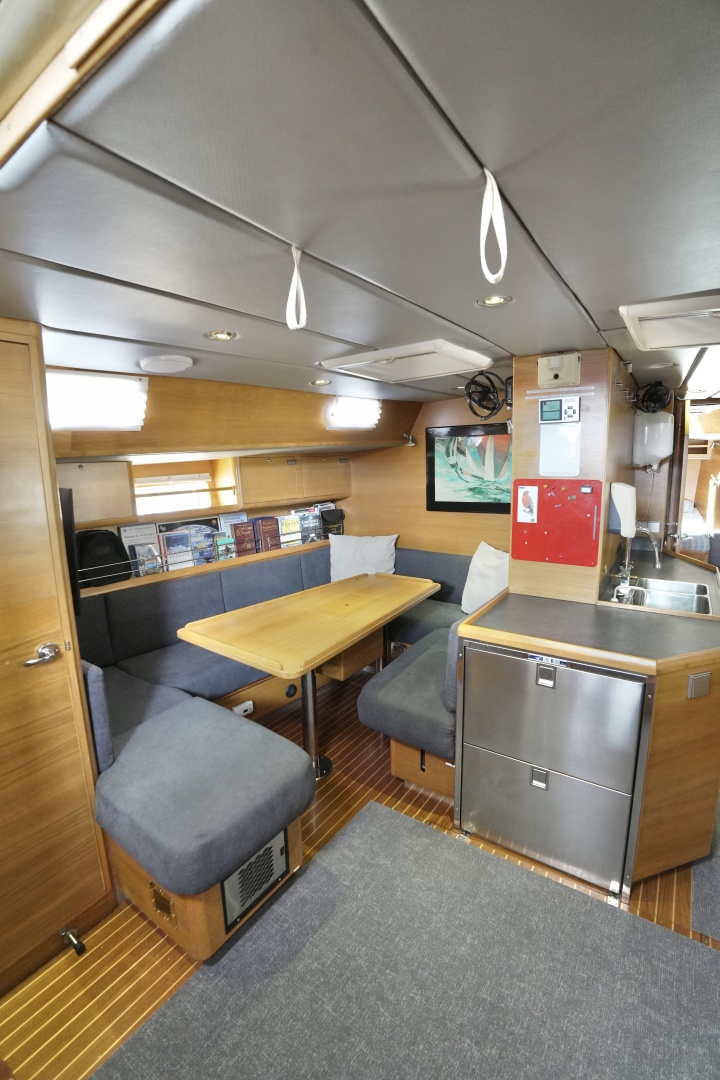 GIVE r 50ft Custom Yacht For Sale