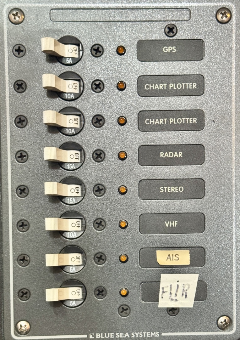 1990 Passport Royal Passport 49