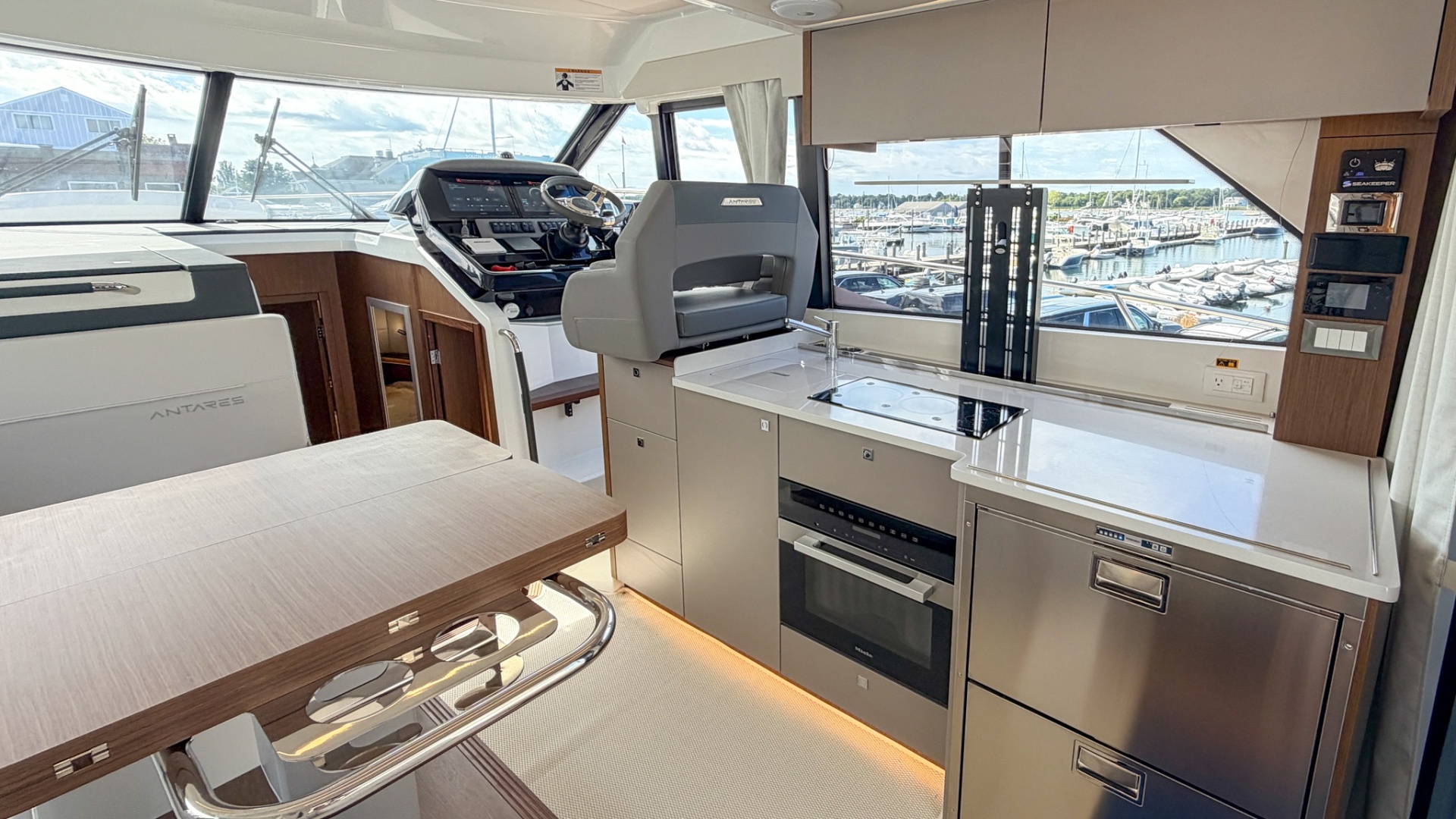 In Stock 42ft Beneteau Yacht For Sale
