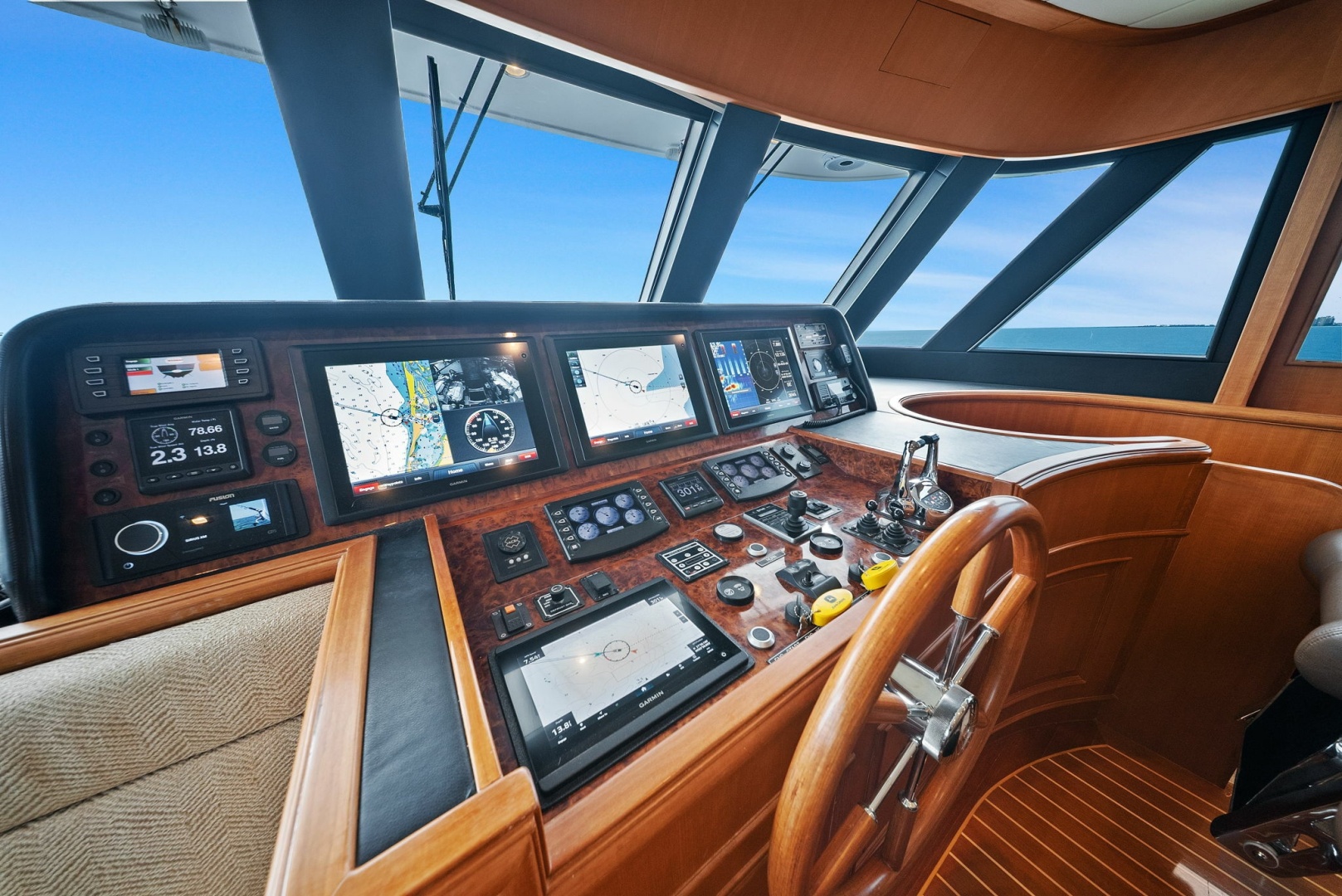 2015 Hampton Endurance 658