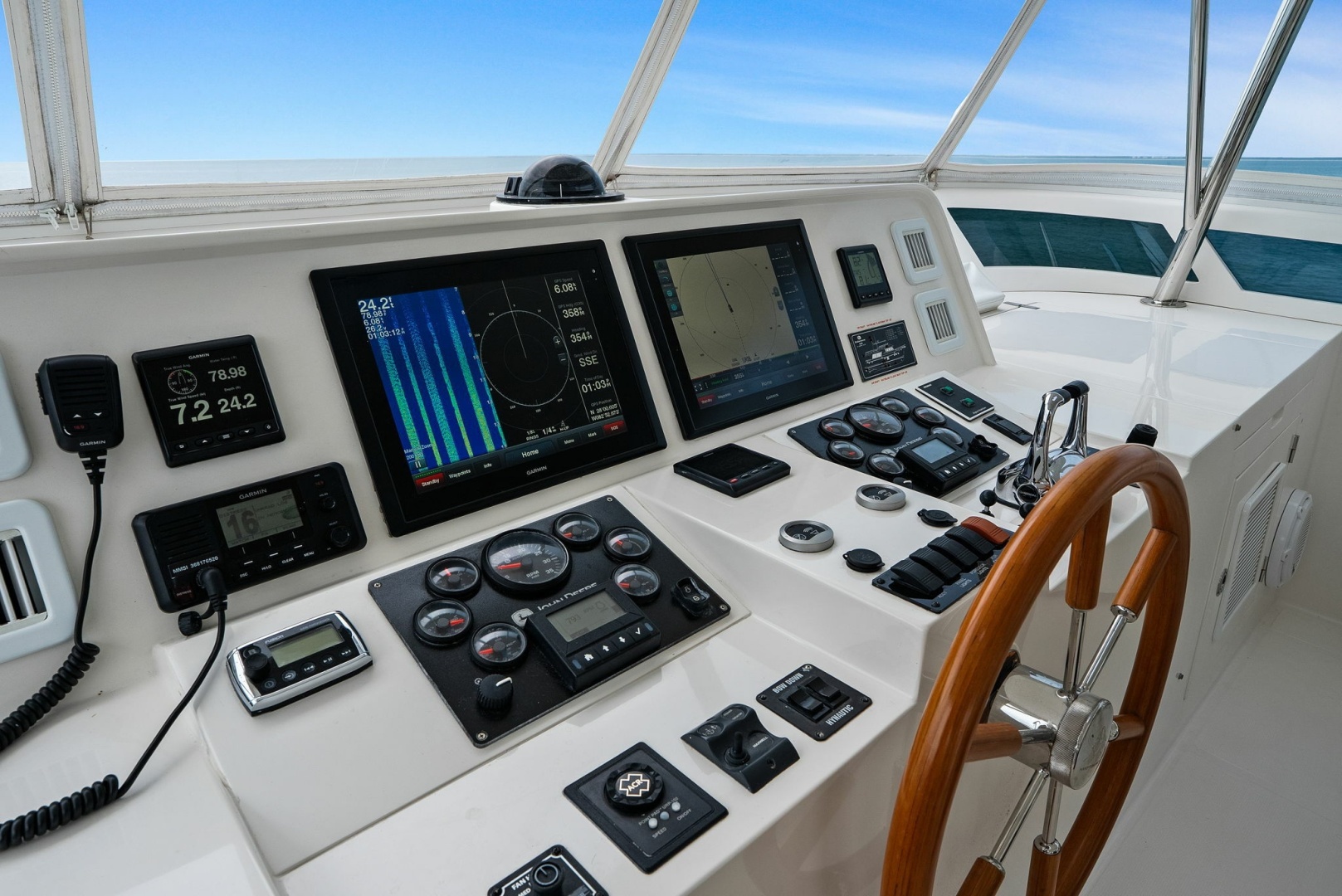 2015 Hampton Endurance 658