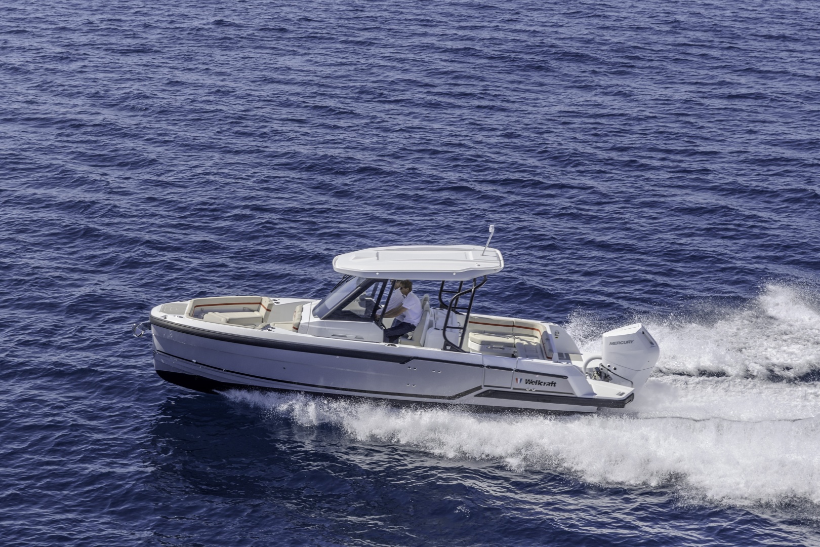 2027 Wellcraft 28 T-Top