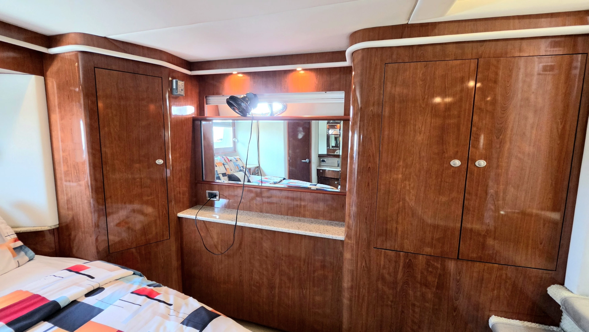 Sea Ray 480 Motor Yacht Yacht For Sale