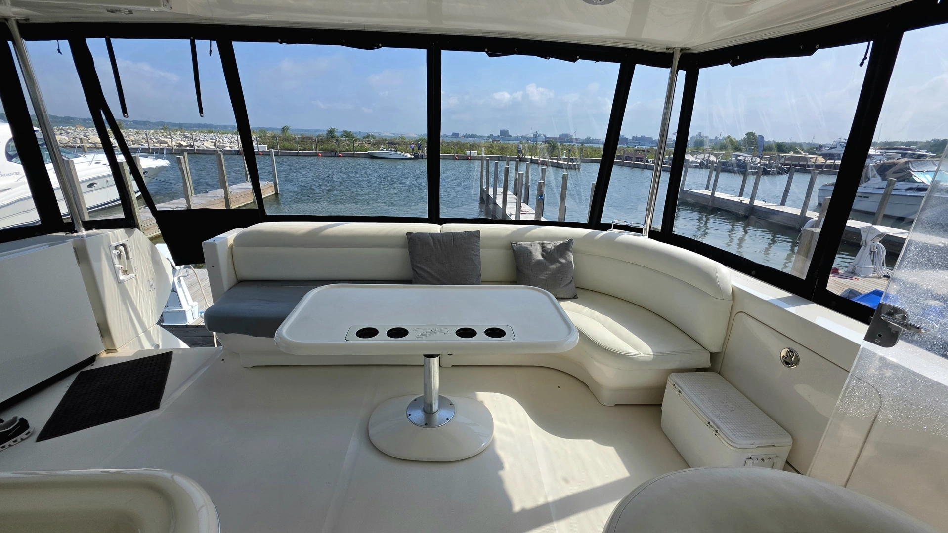 Sea Ray 480 Motor Yacht Yacht For Sale