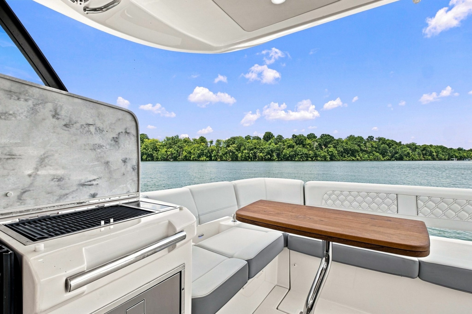 2025 Regal 42 Grande Coup