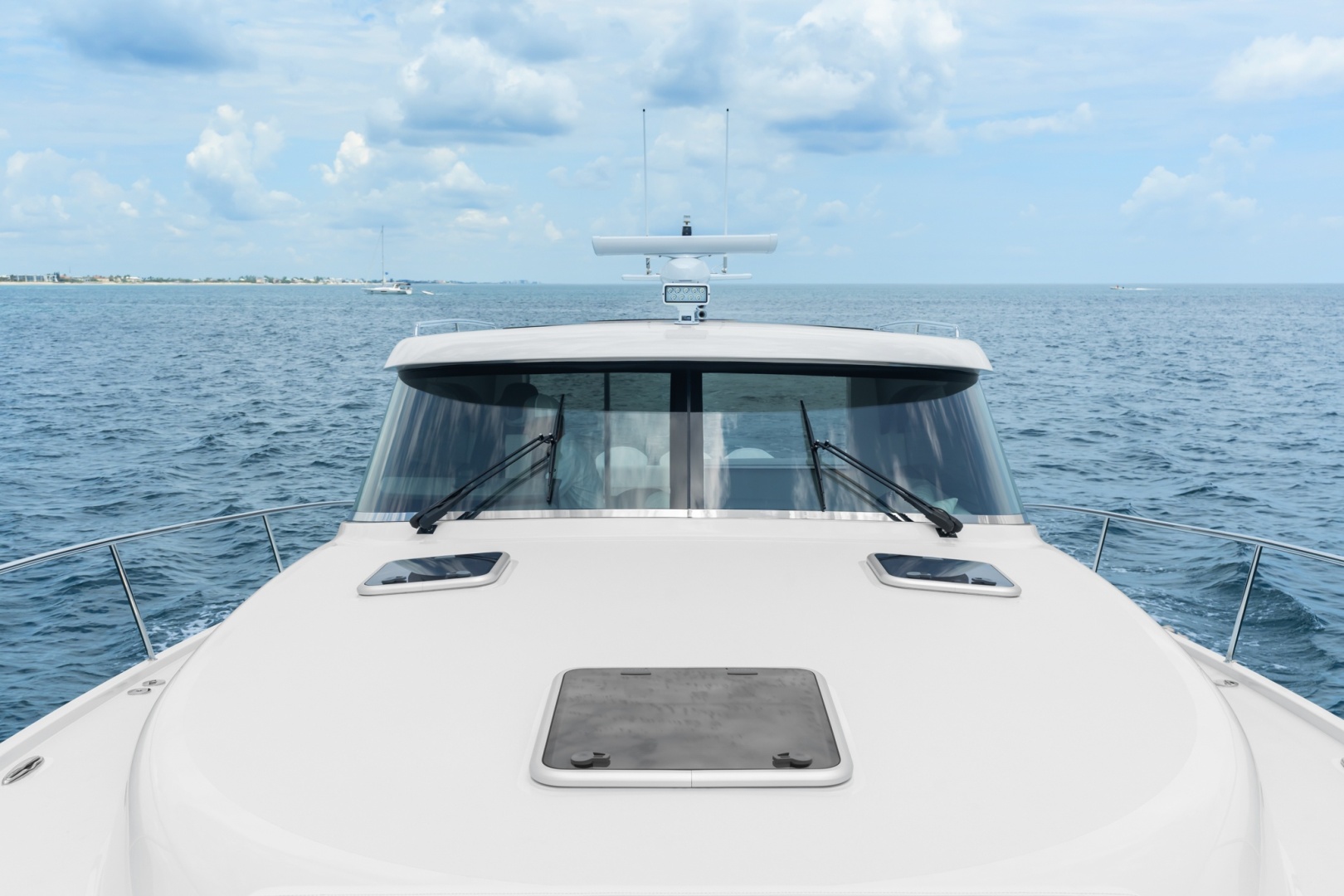 Eclipse 50 - STINGRAY GRAY - Bow