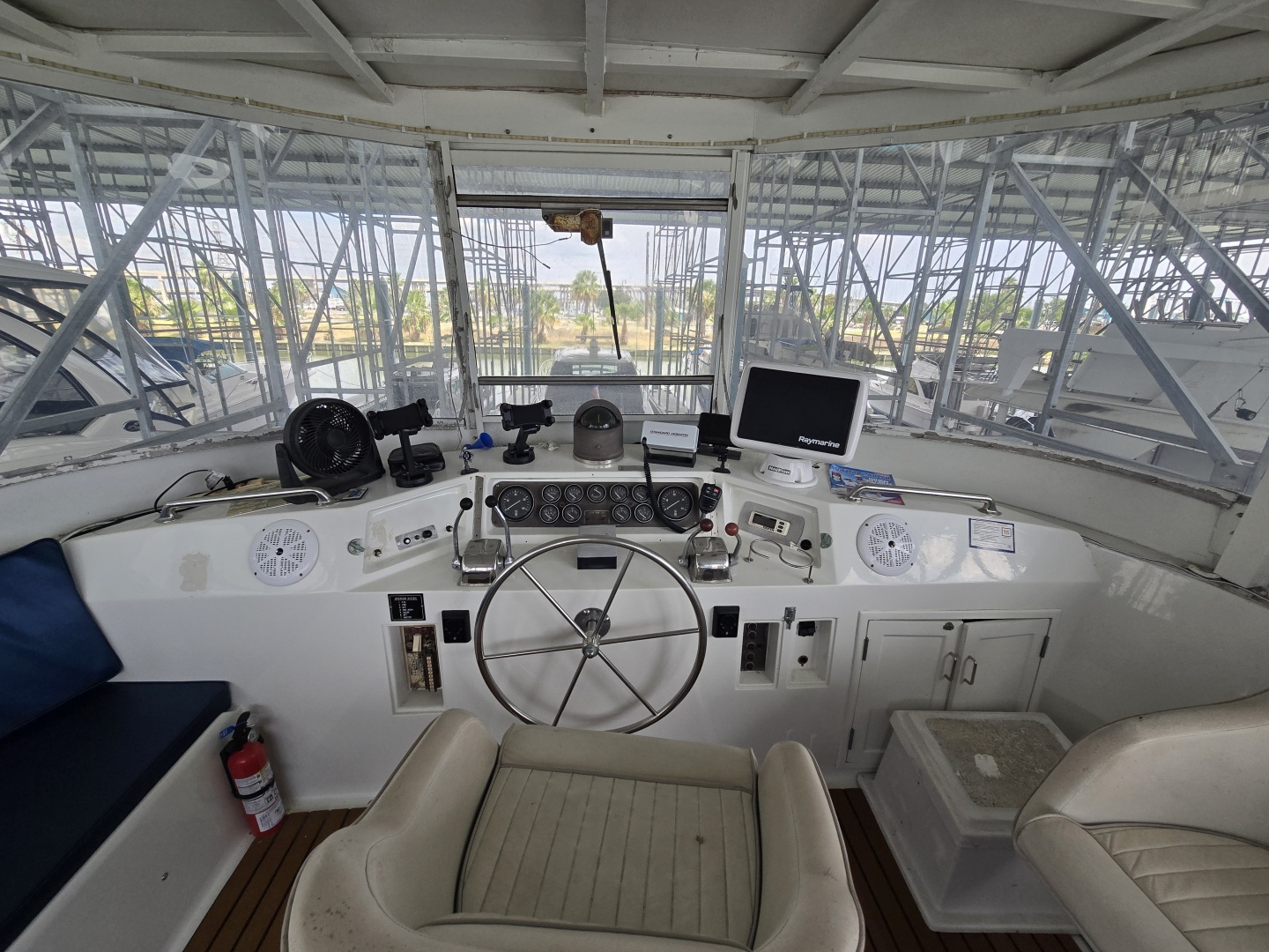 1988 Marine Trader Montechristo 56
