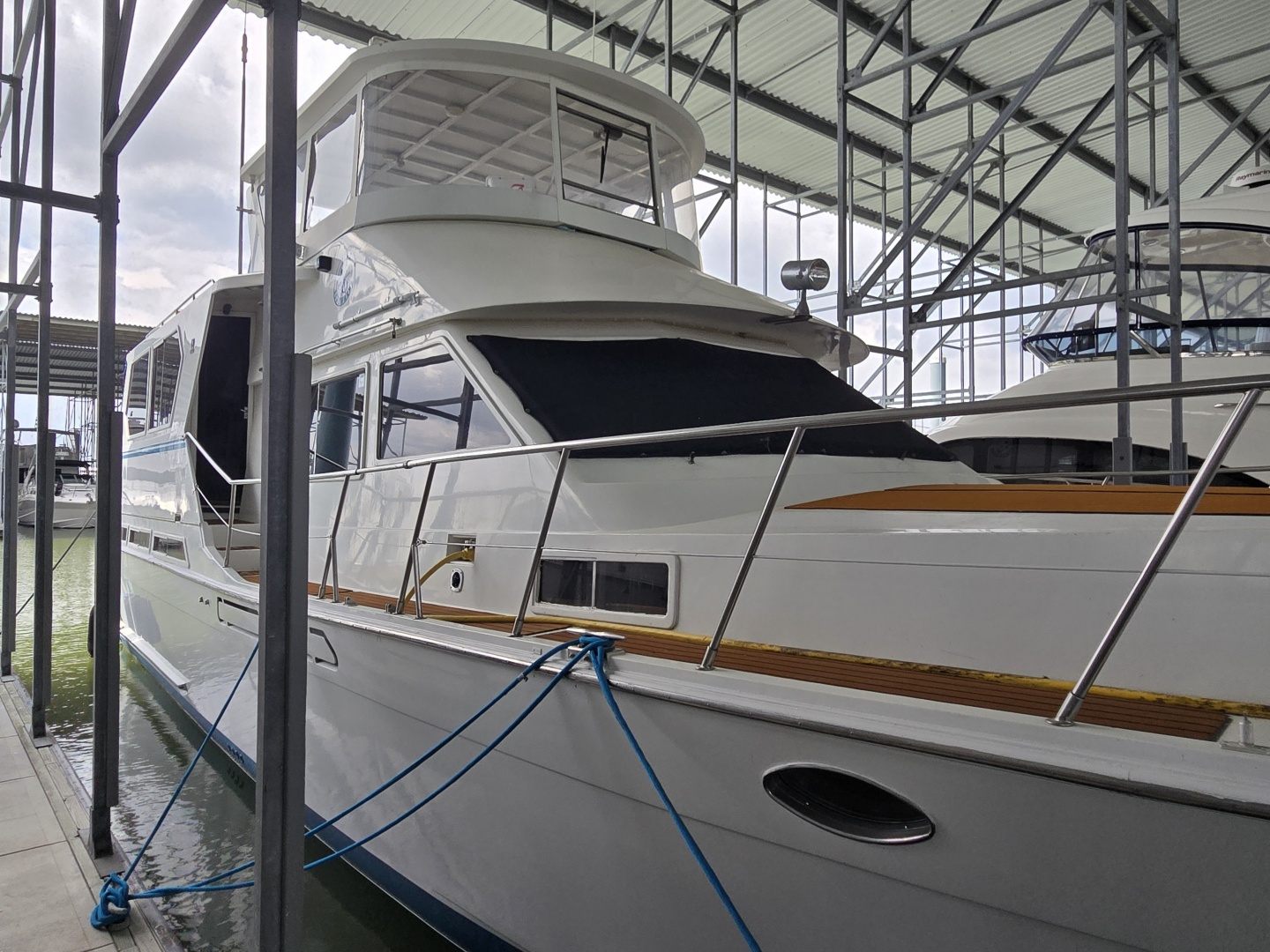 1988 Marine Trader Montechristo 56