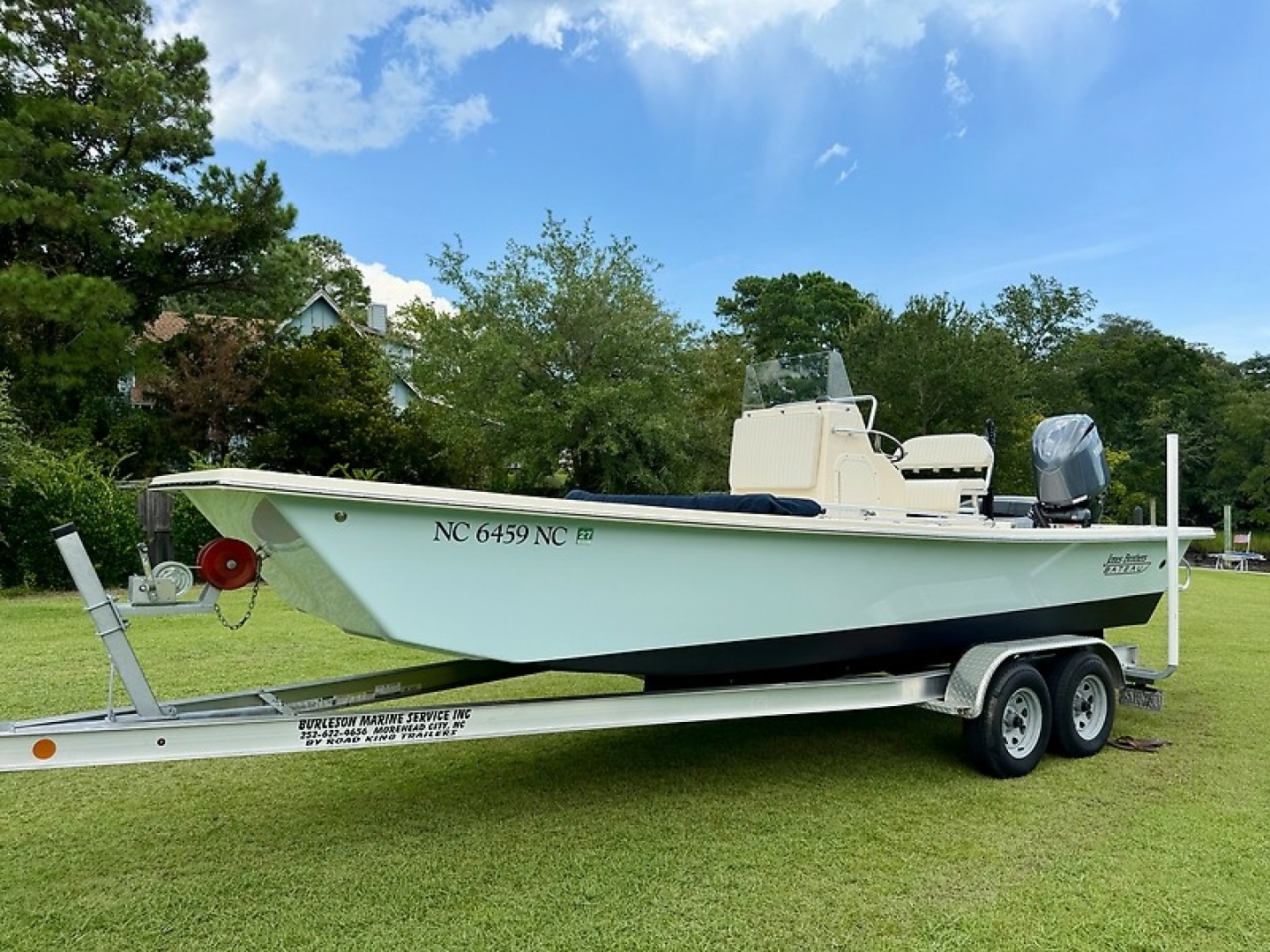 2024 Jones Brothers 23 Bateau