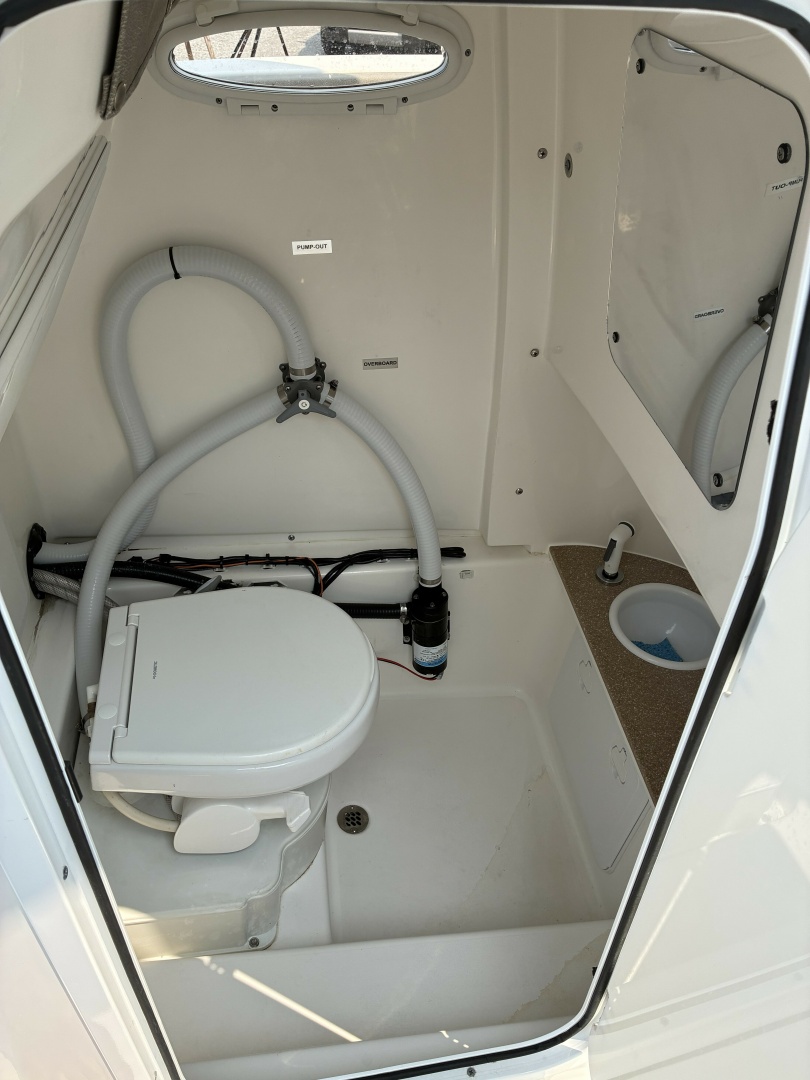 24ft Sea Pro Yacht For Sale