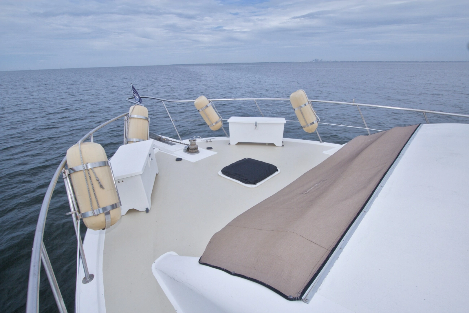 Jefferson Marquessa 56 Extended Deckhouse Yacht For Sale