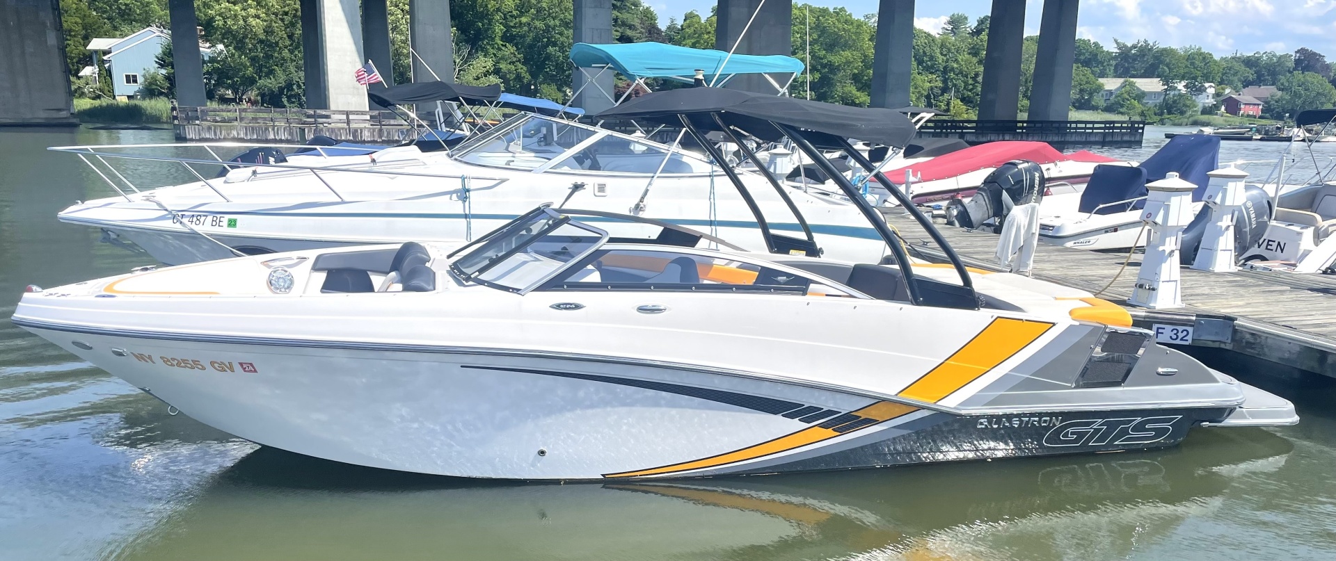 2016 Glastron GTS