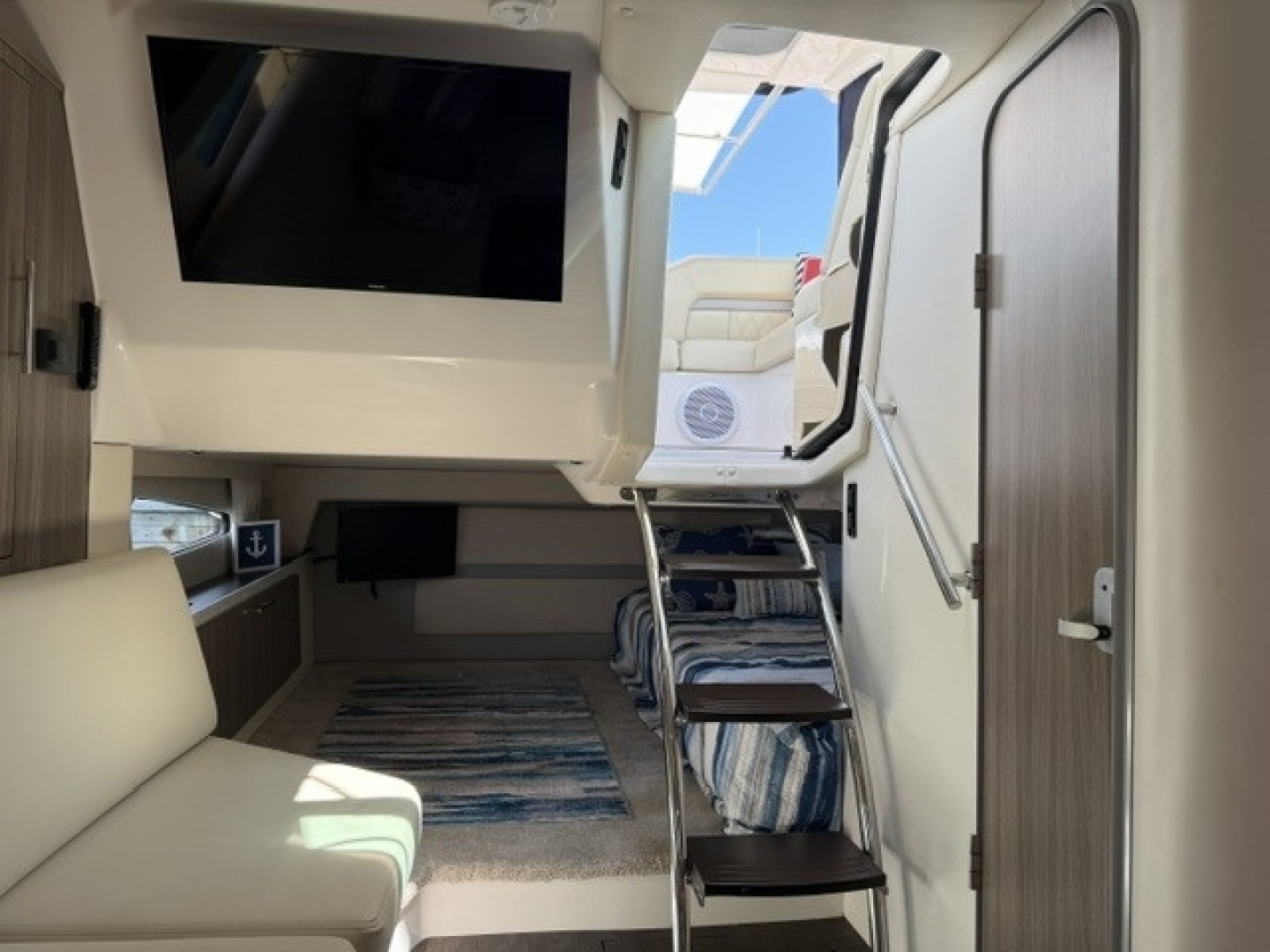 2020 Regal 33 XO