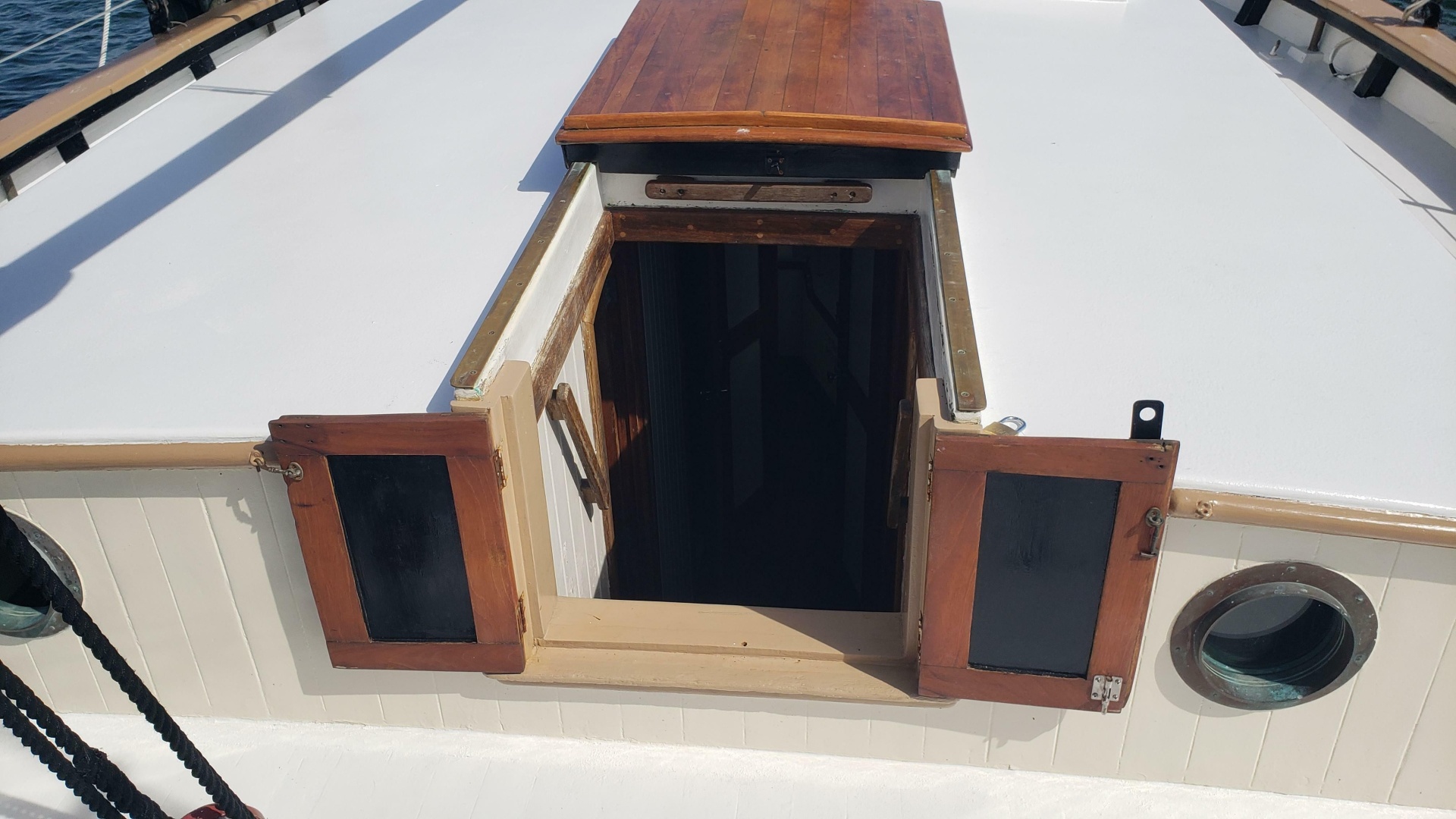Daniel Webster Clements 54ft Custom Yacht For Sale Daniel Webster Clements 54ft Custom Yacht For Sale