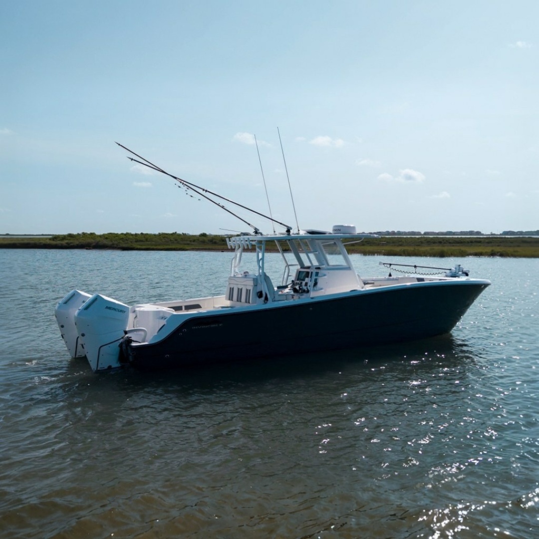 2024 Invincible 33 Catamaran