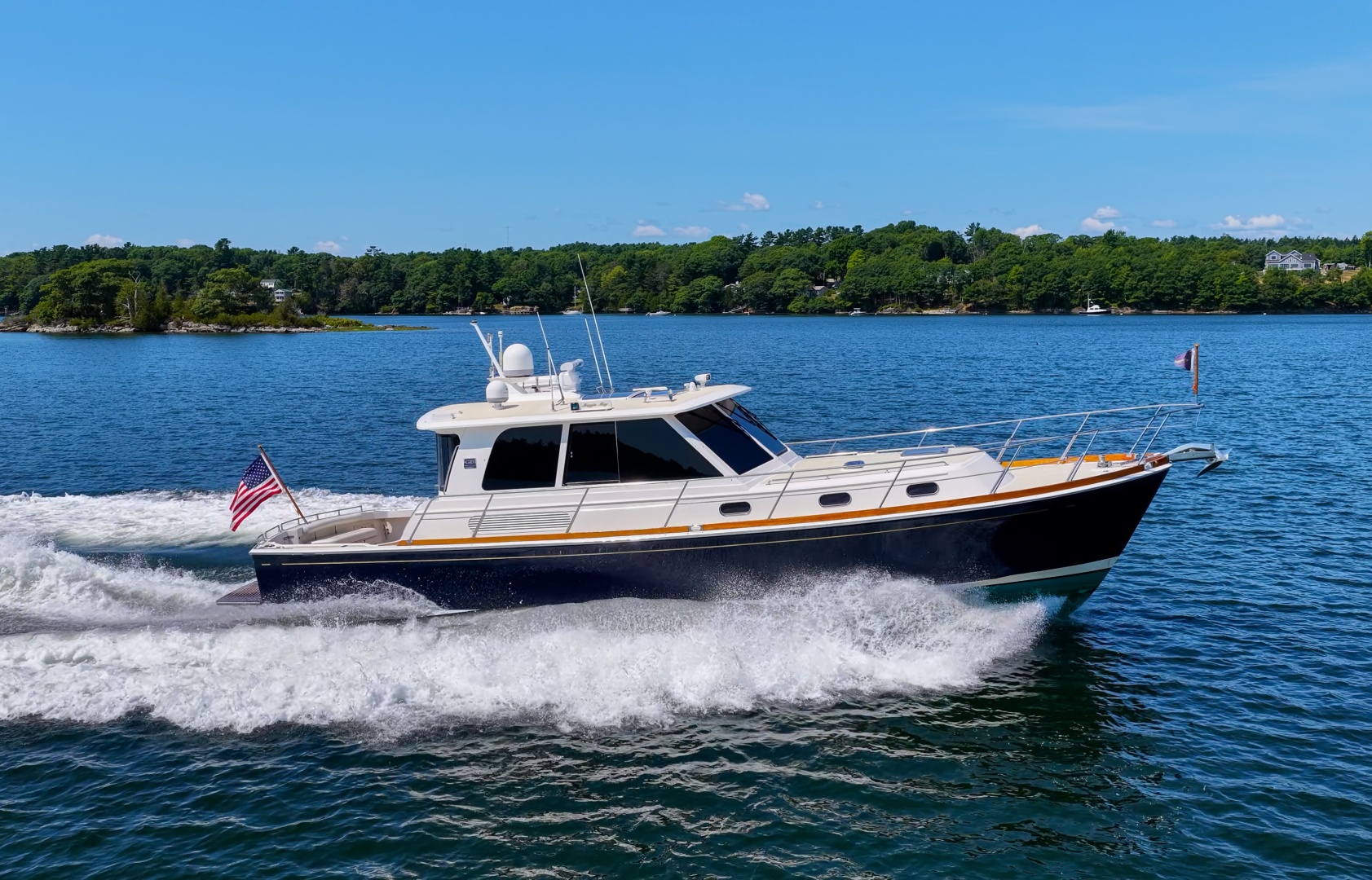 2008 Grand Banks 
