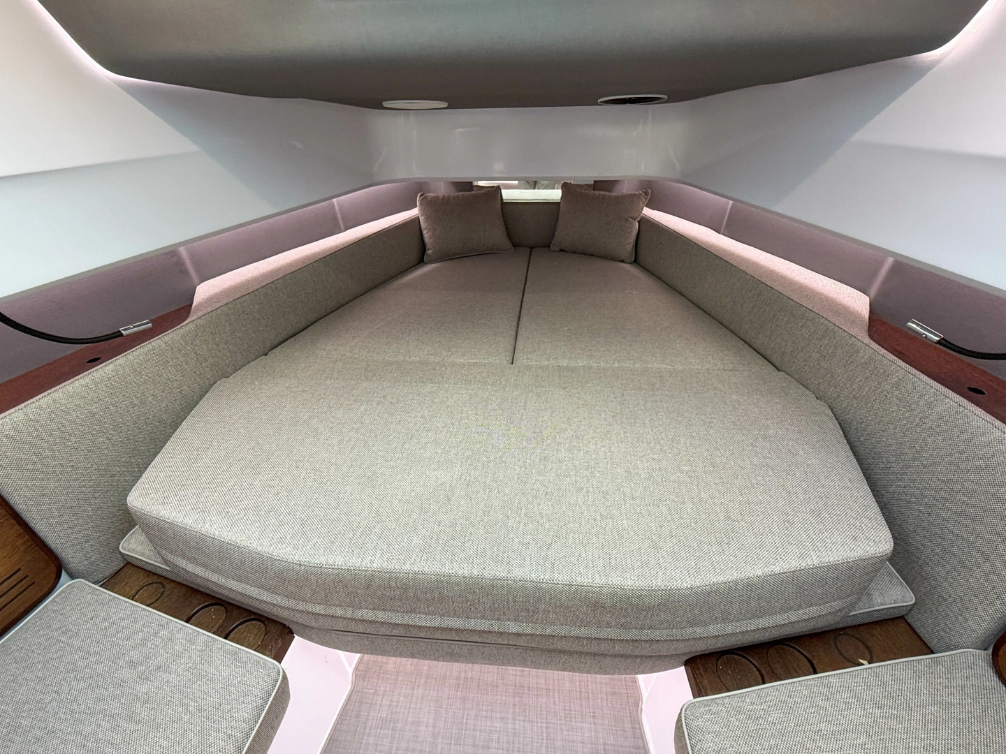 Axopar  Yacht For Sale