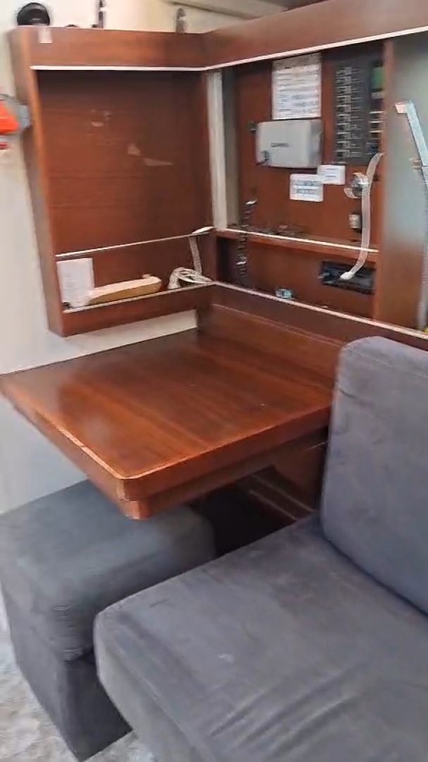 2011 Hanse 445