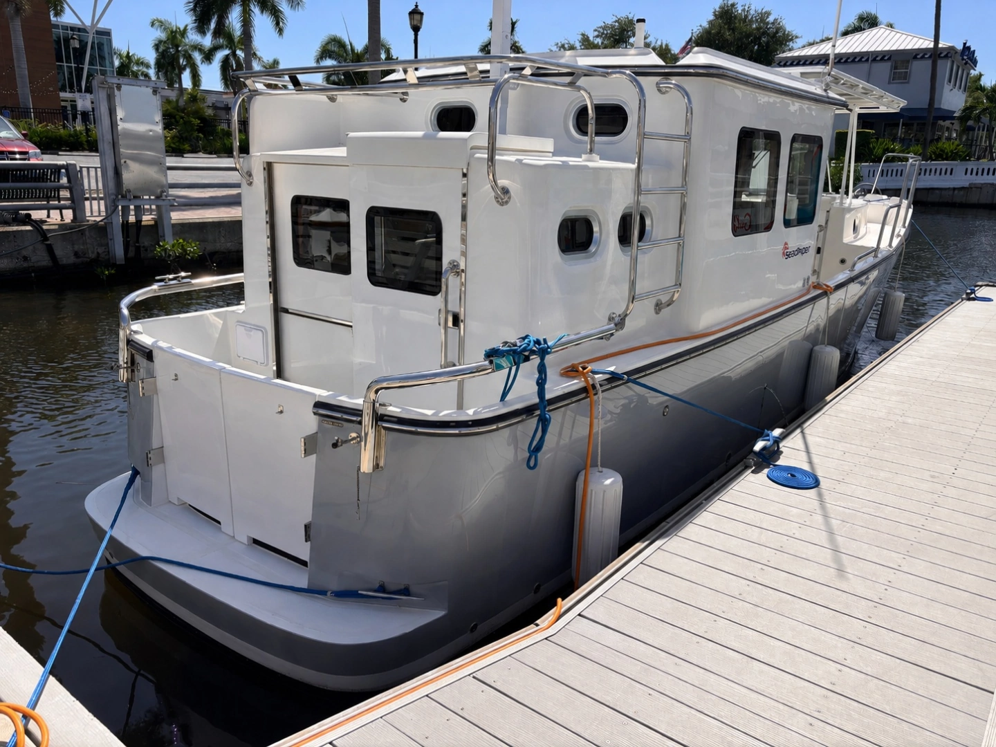 SeaPiper 35 Trawler Yacht For Sale