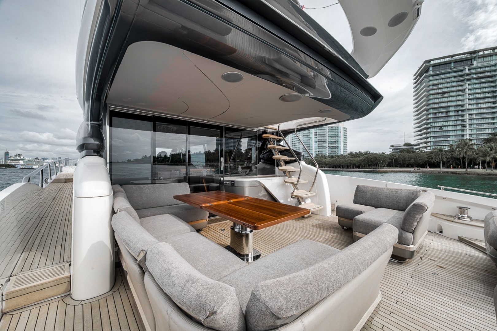 2022 Princess S78
