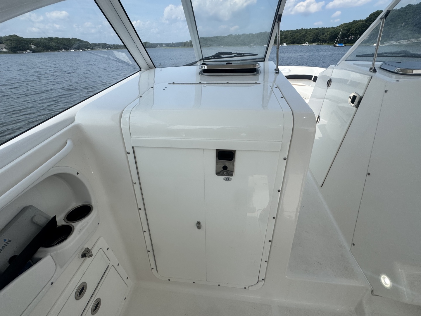 28ft Edgewater Yacht For Sale