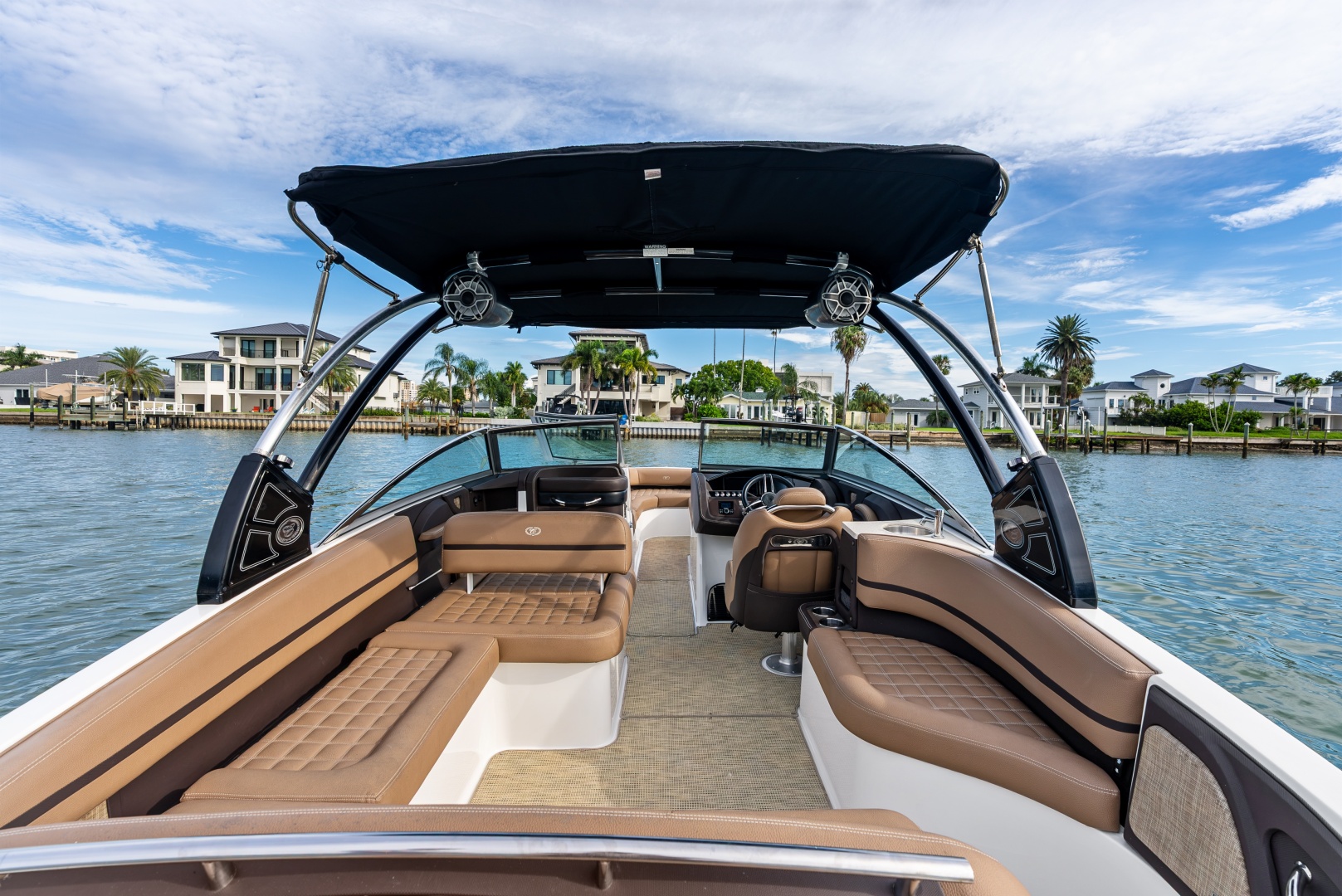 27ft Cobalt Yacht For Sale