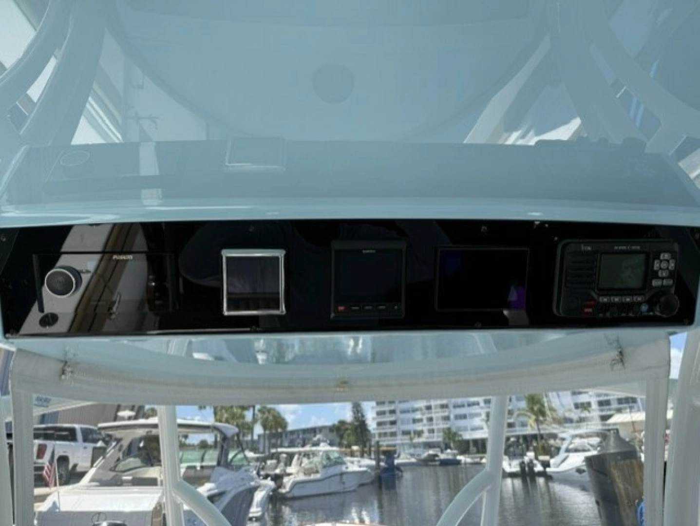 Valhalla Boatworks V-33 Yacht For Sale