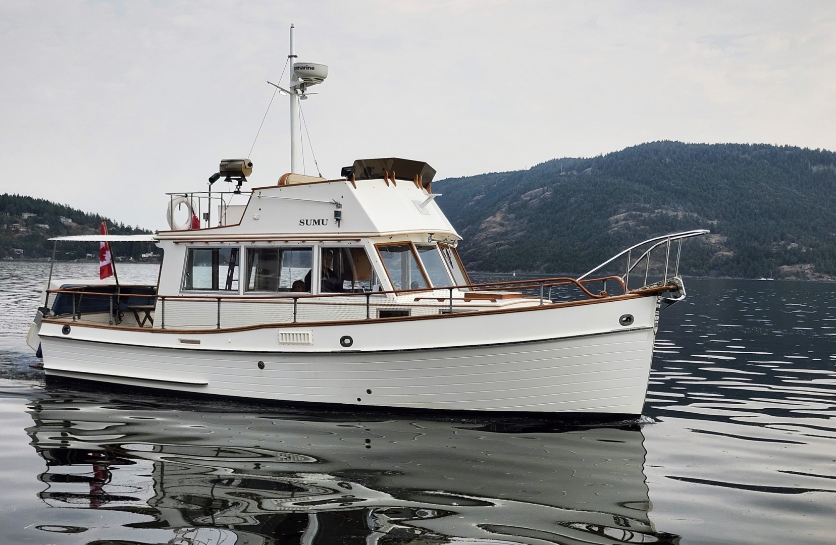 1974 Grand Banks 32