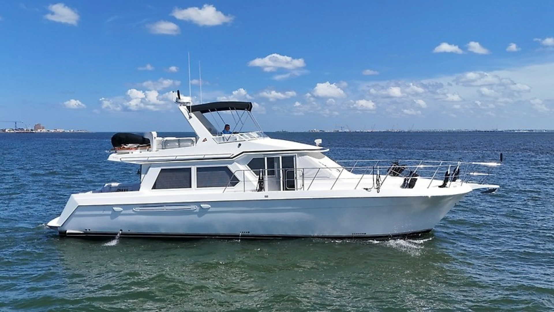 2001 Navigator 5300 Classic