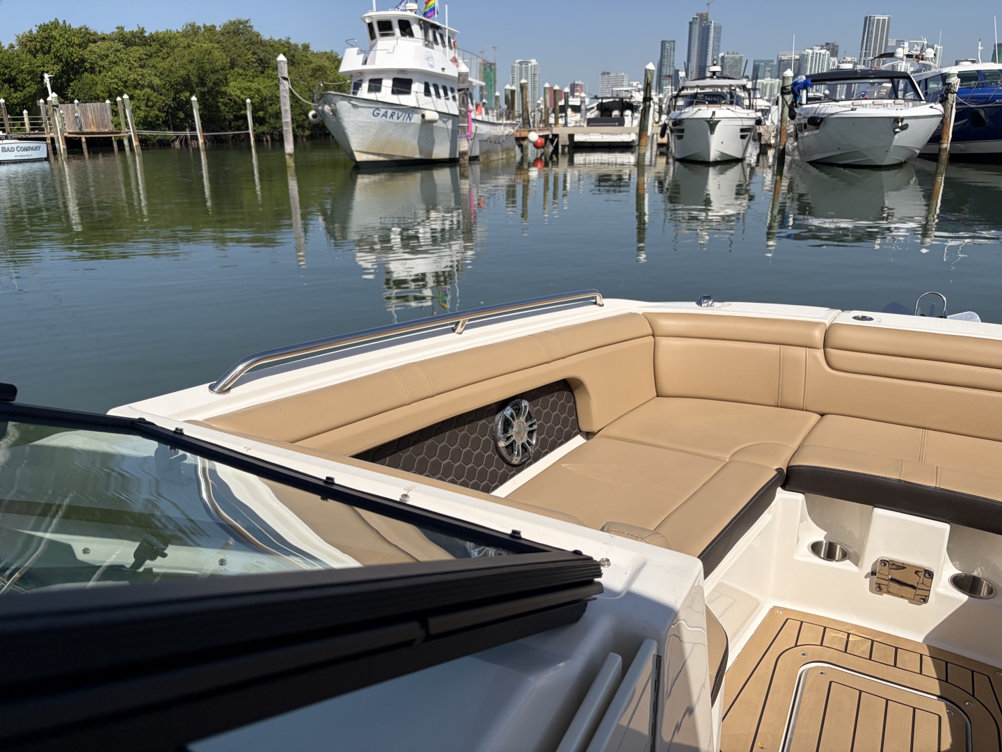 2021 Sea Ray 290 SDX