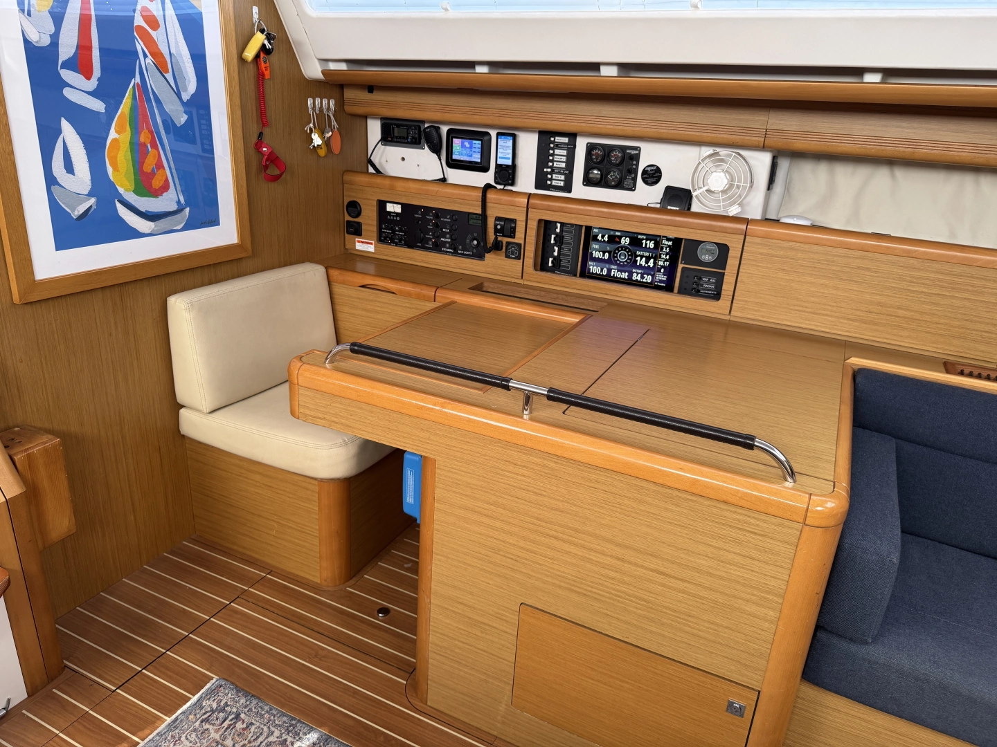 Jeanneau 45DS Yacht For Sale