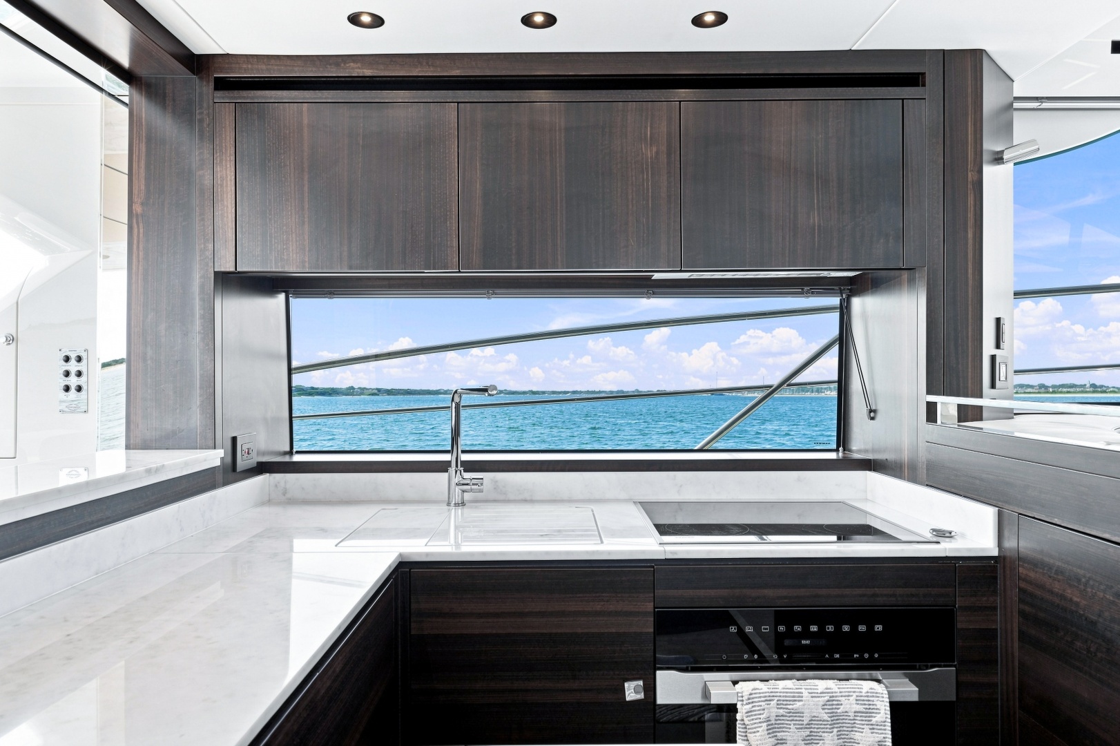 2025 Sunseeker Manhattan 55