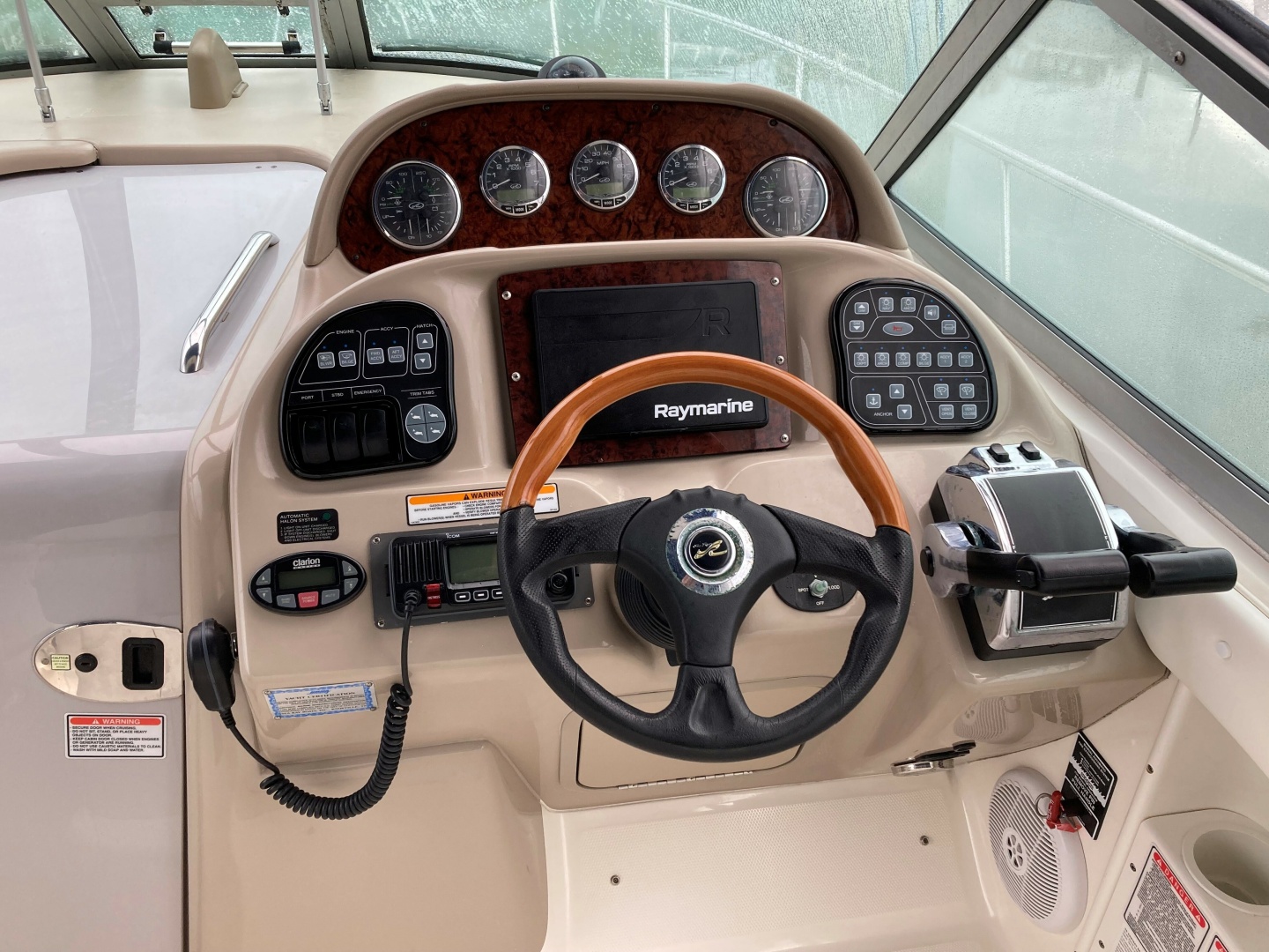 2004 Sea Ray 300 Sun Dancer