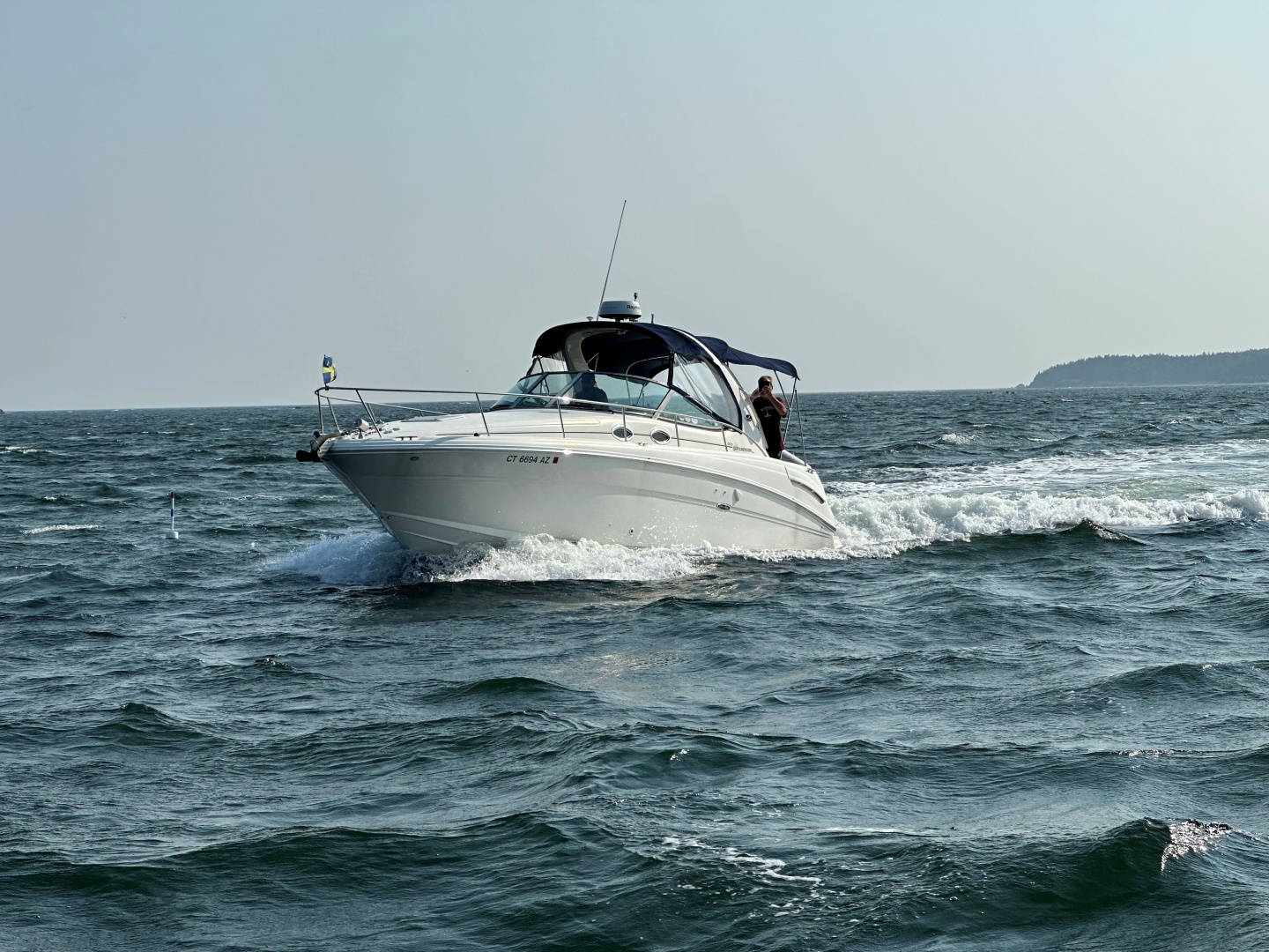 SERENITY NOW 30ft Sea Ray Yacht For Sale