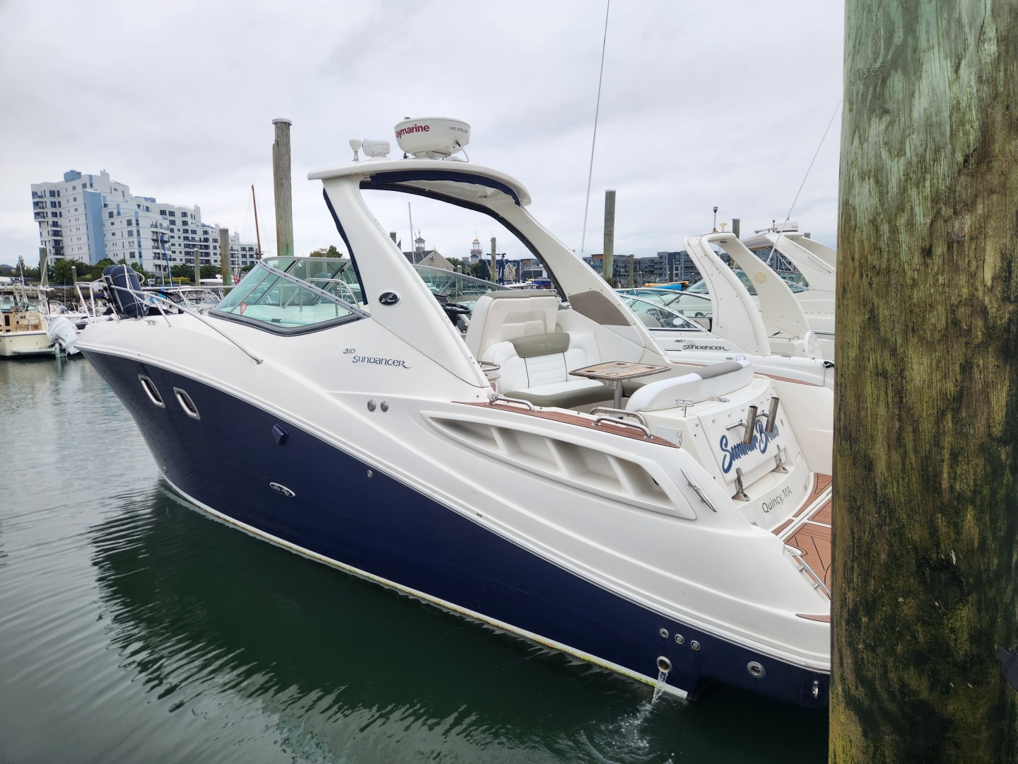 Summer Breeze 33ft Sea Ray Yacht For Sale Summer Breeze 33ft Sea Ray Yacht For Sale