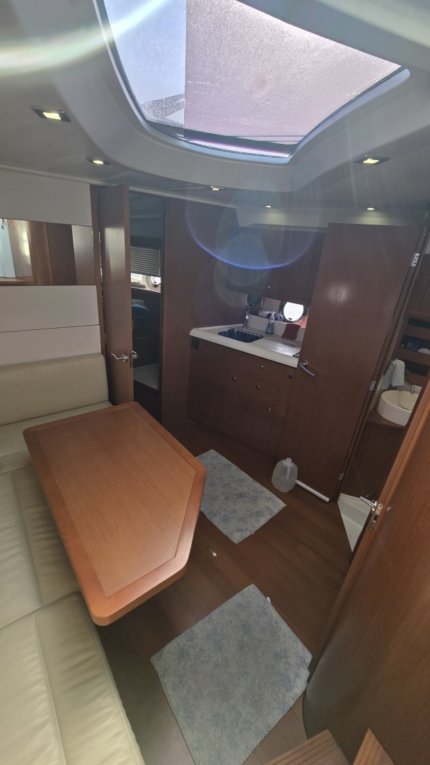 2013 Beneteau Gran Turismo 38