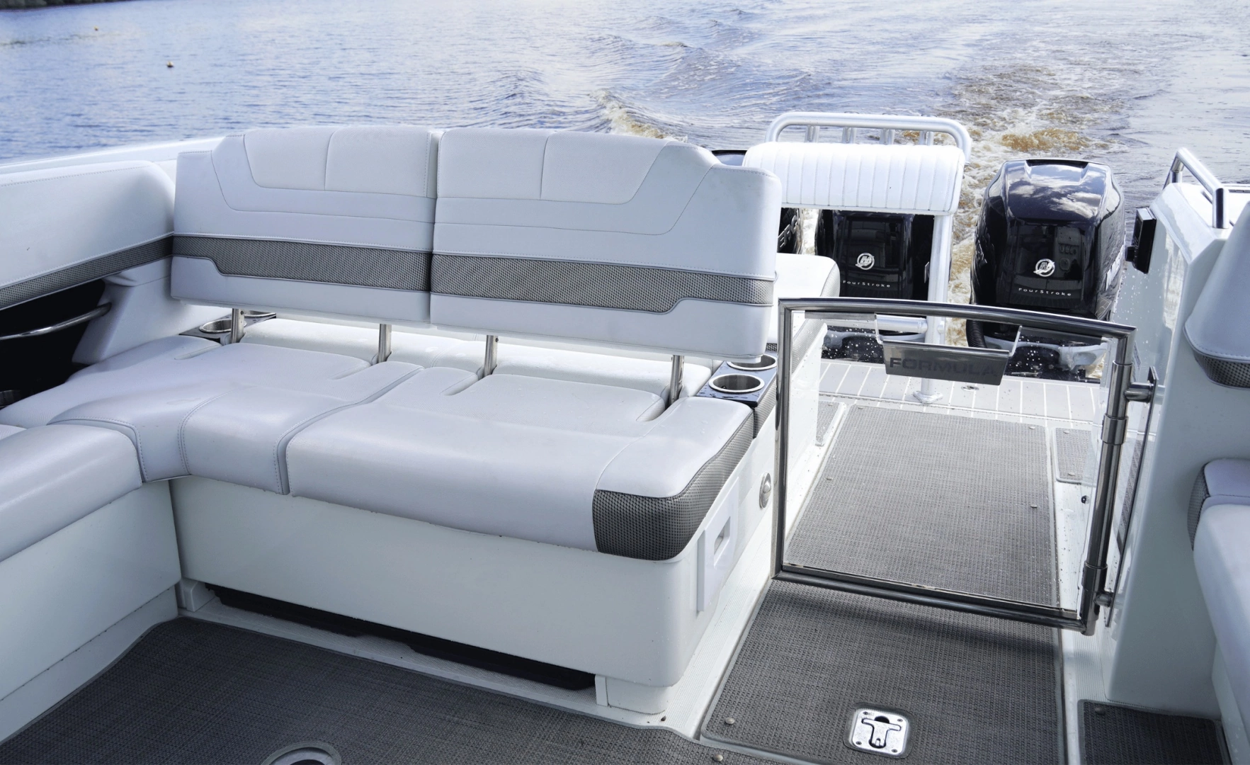 Formula 38 Super Sport Crossover Yacht For Sale