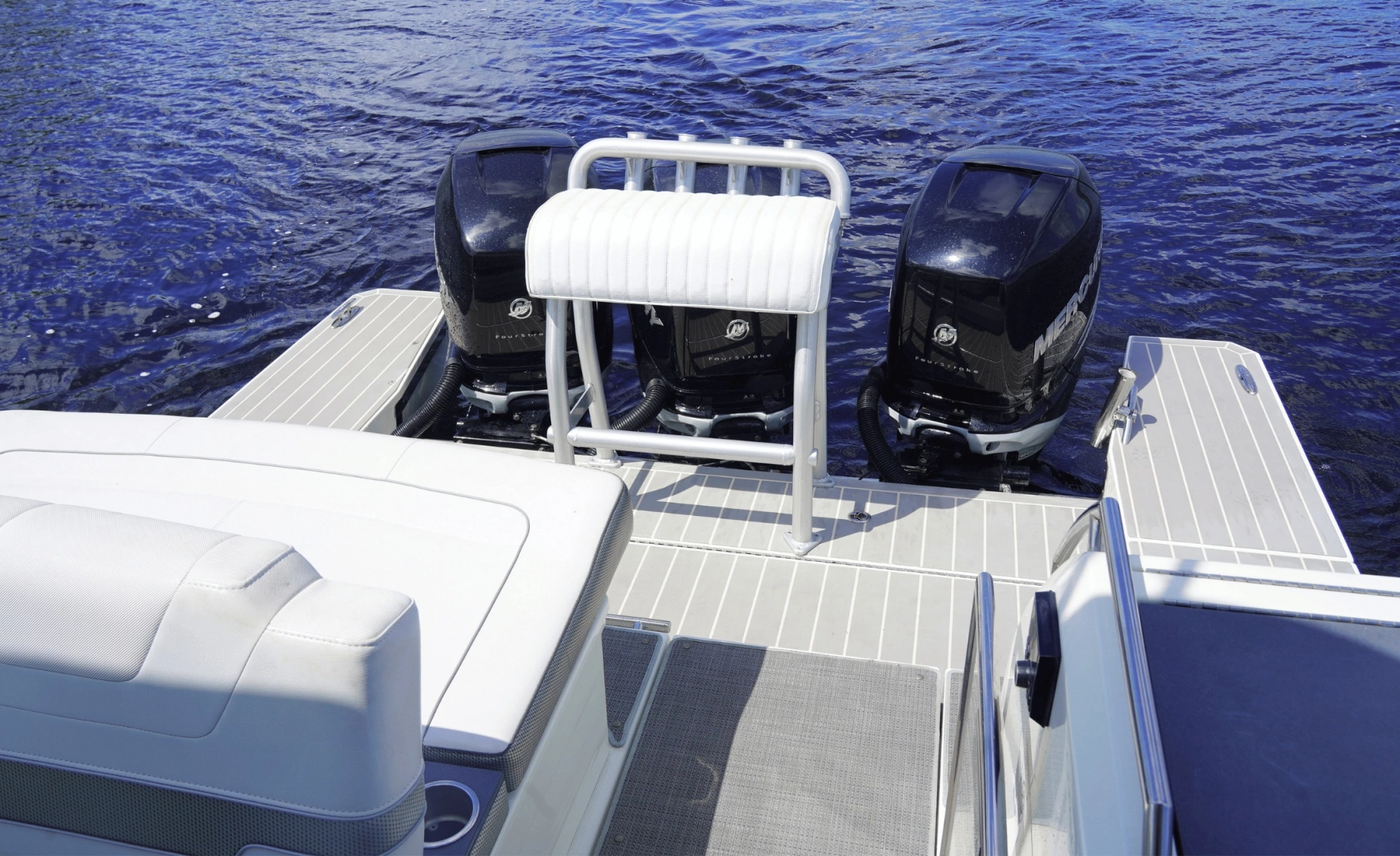 Formula 38 Super Sport Crossover Yacht For Sale