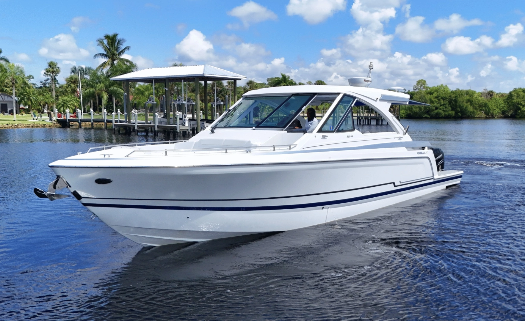 Formula 38 Super Sport Crossover Yacht For Sale