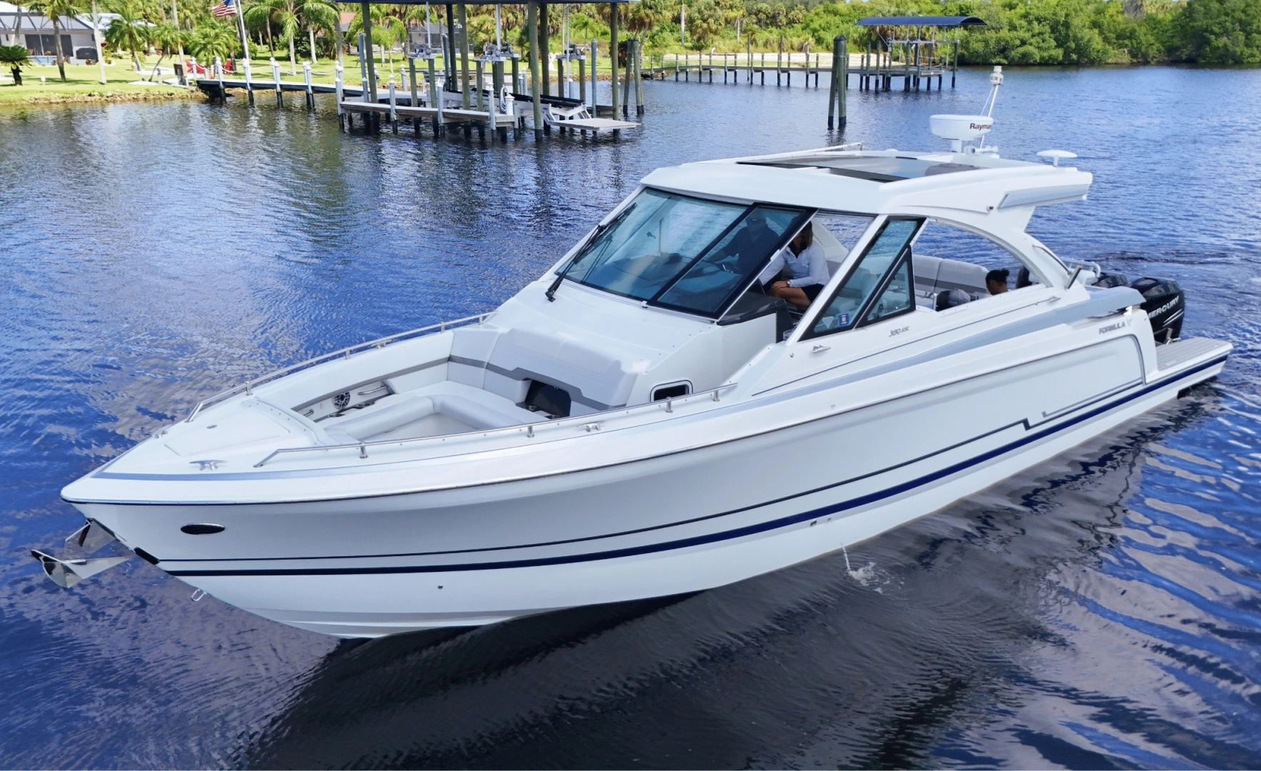 Formula 38 Super Sport Crossover Yacht For Sale