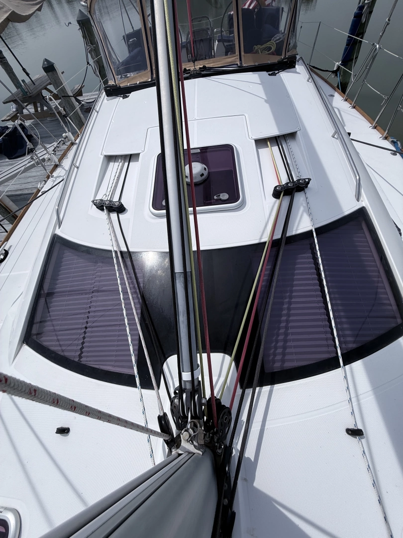 Jeanneau 50 DS Yacht For Sale