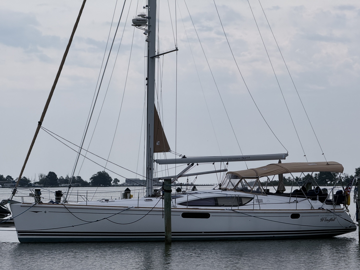 2010 Jeanneau 50 DS