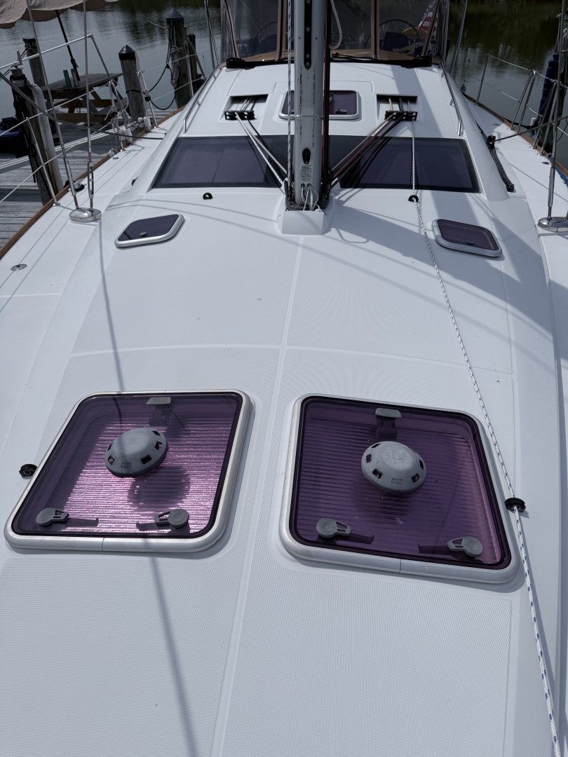 2010 Jeanneau 50 DS