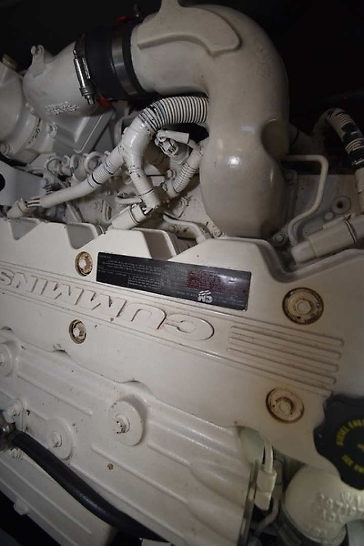 Gone Girl 36ft Pacemaker Yacht For Sale